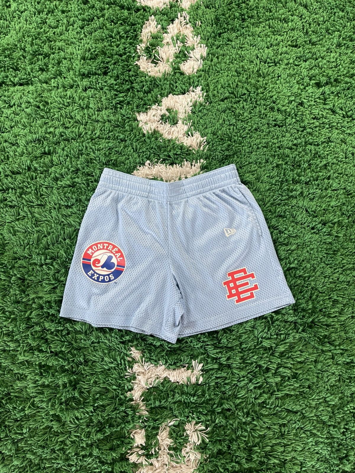 Eric Emanuel Eric Emanuel 'Montreal Expos' Shorts Size US 32 / EU 48 - 1 Thumbnail