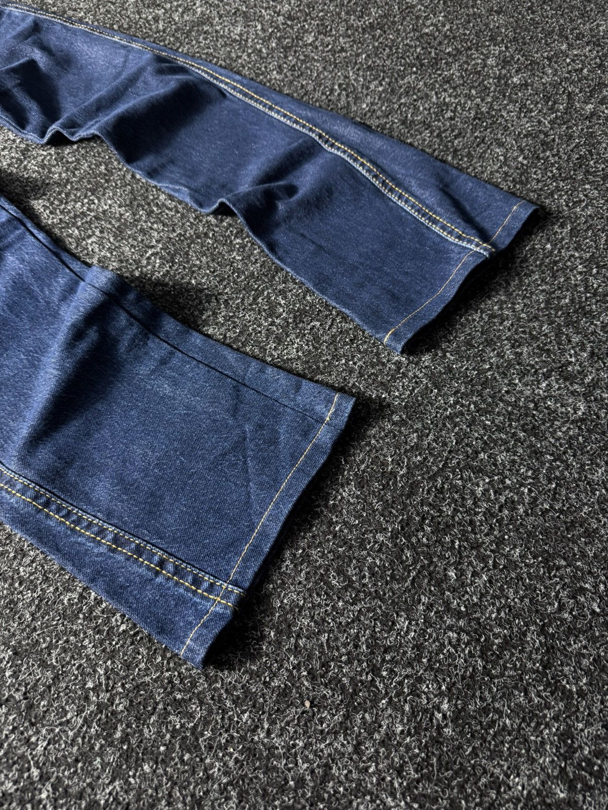 Japanese Brand × Levi's × Vintage Vintage 00s Flared Levis Jeans Bootcut Denim Pants Y2K Size 24" / US 00 / IT 34 - 4 Thumbnail