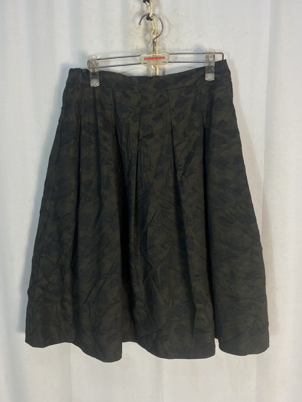Uniqlo Uniqlo camo skirt size 28-32 Size 32" / US 10 / IT 46 - 1 Thumbnail