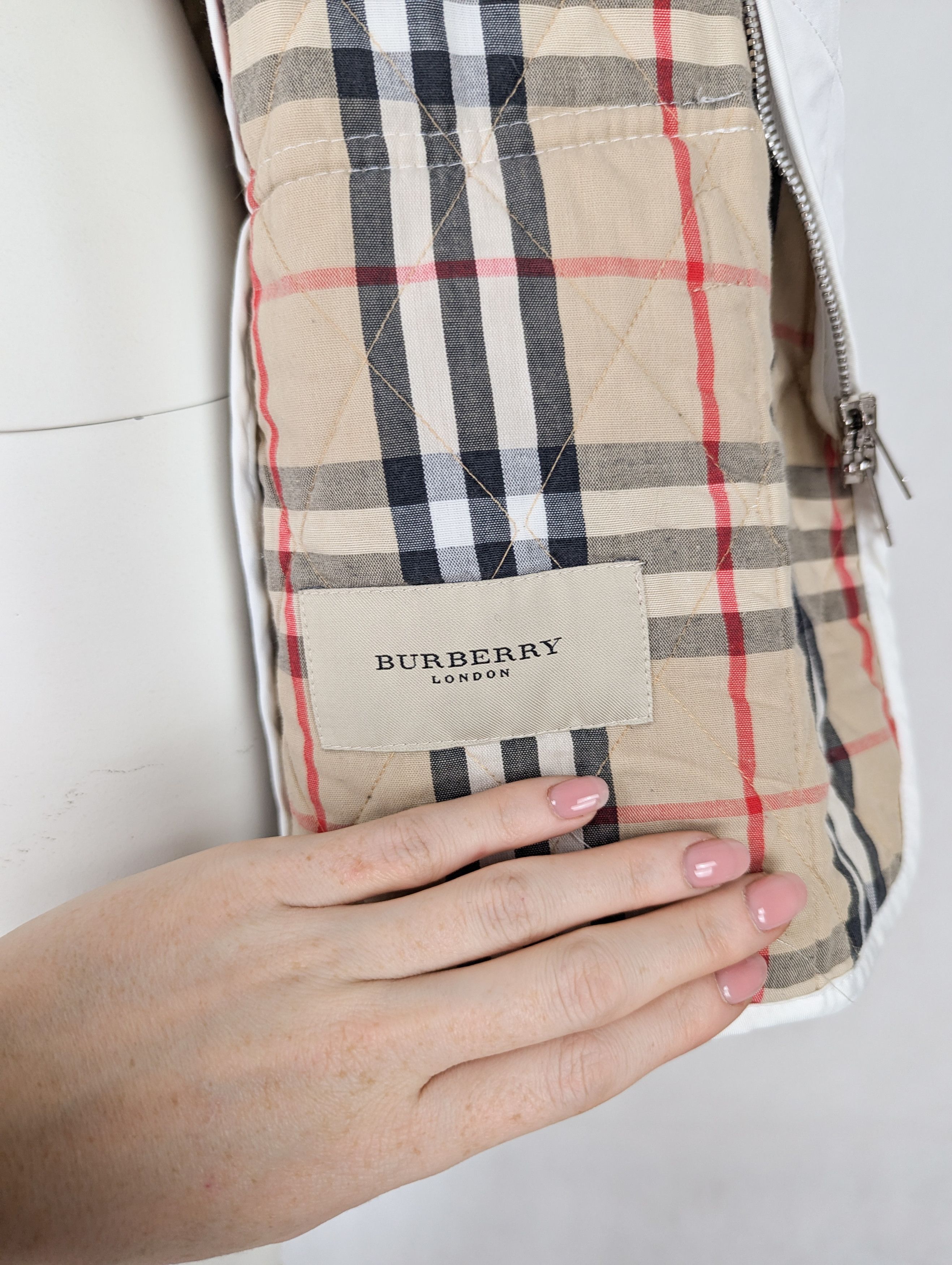 Burberry Burberry quilted nova check coat L Size L / US 10 / IT 46 - 6 Thumbnail