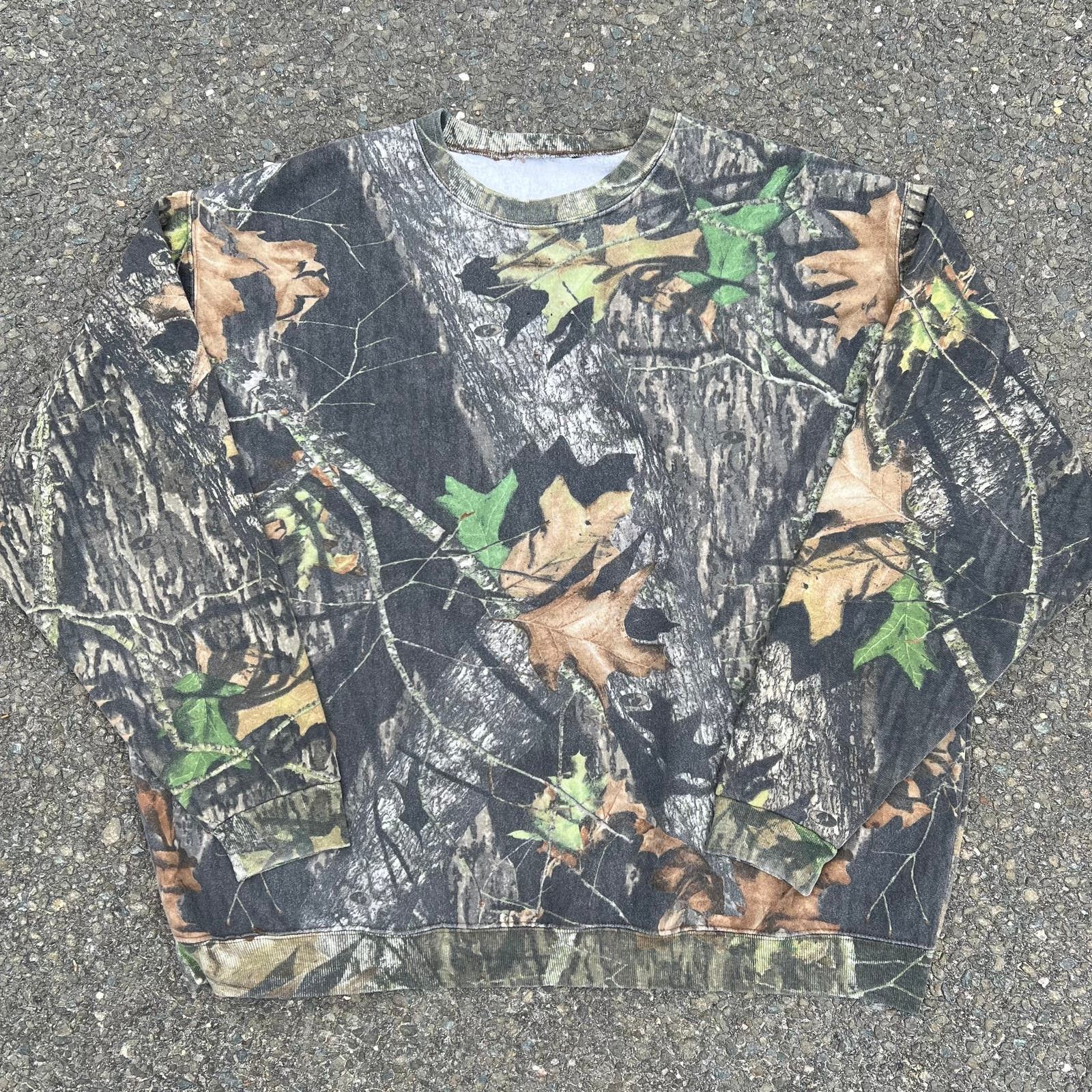 image of Jerzees x Vintage Realtree Camo 90's Cotton Hunting Crewneck Sweatshirt in Green, Men's (Size 2XL)