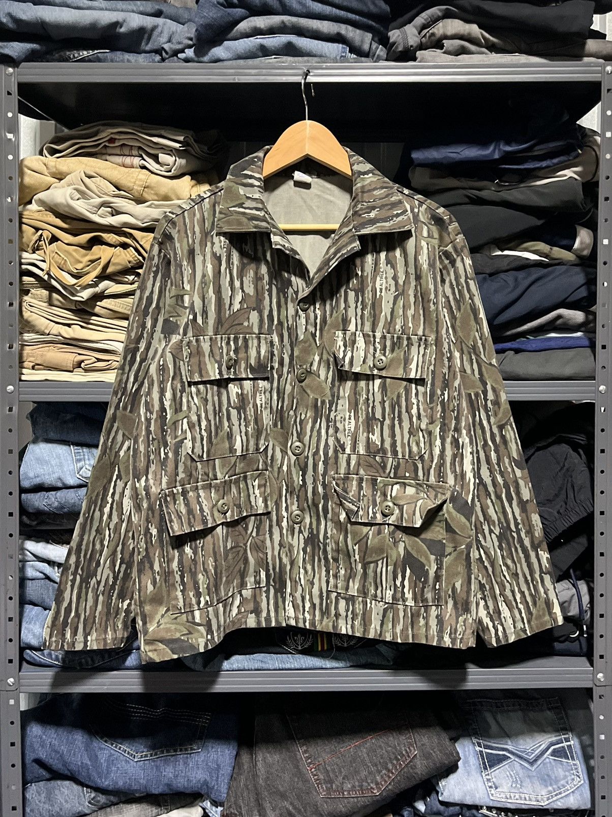 Realtree × Vintage Vintage 90s Camo Button Down Multi-Pocket Utility Essential Size US M / EU 48-50 / 2 - 1 Thumbnail