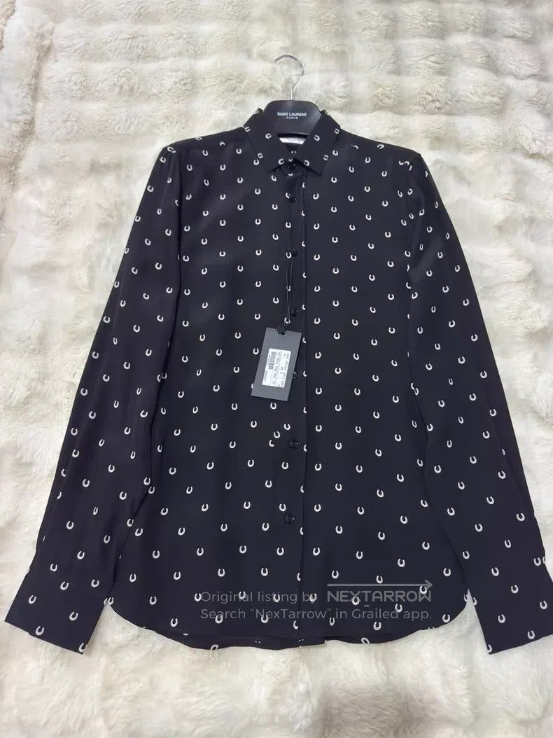 Saint Laurent Paris Saint Laurent Paris Size 37 Horseshoe Silk Shirt i Size US XS / EU 42 / 0 - 1 Thumbnail