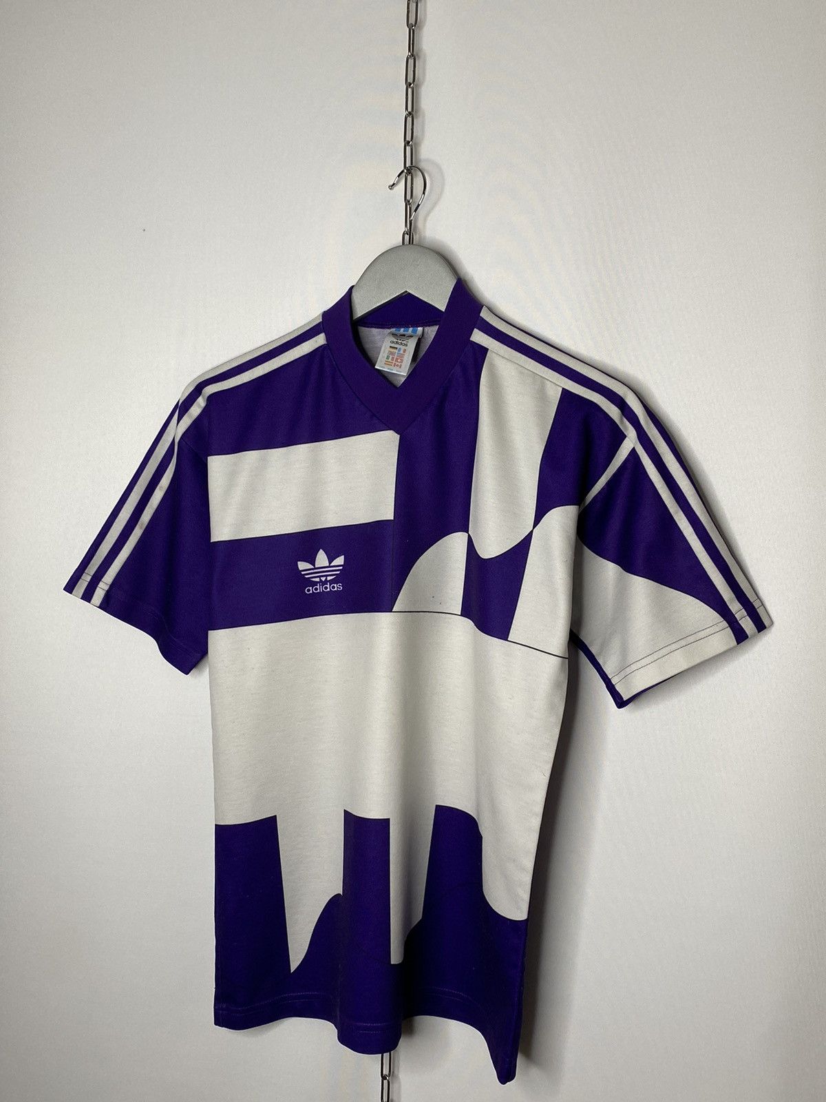 Other 🔥Vintage Adidas Originals T-Shirt Overprinted Short Sleeve 🔥 Size US XS / EU 42 / 0 - 3 Thumbnail