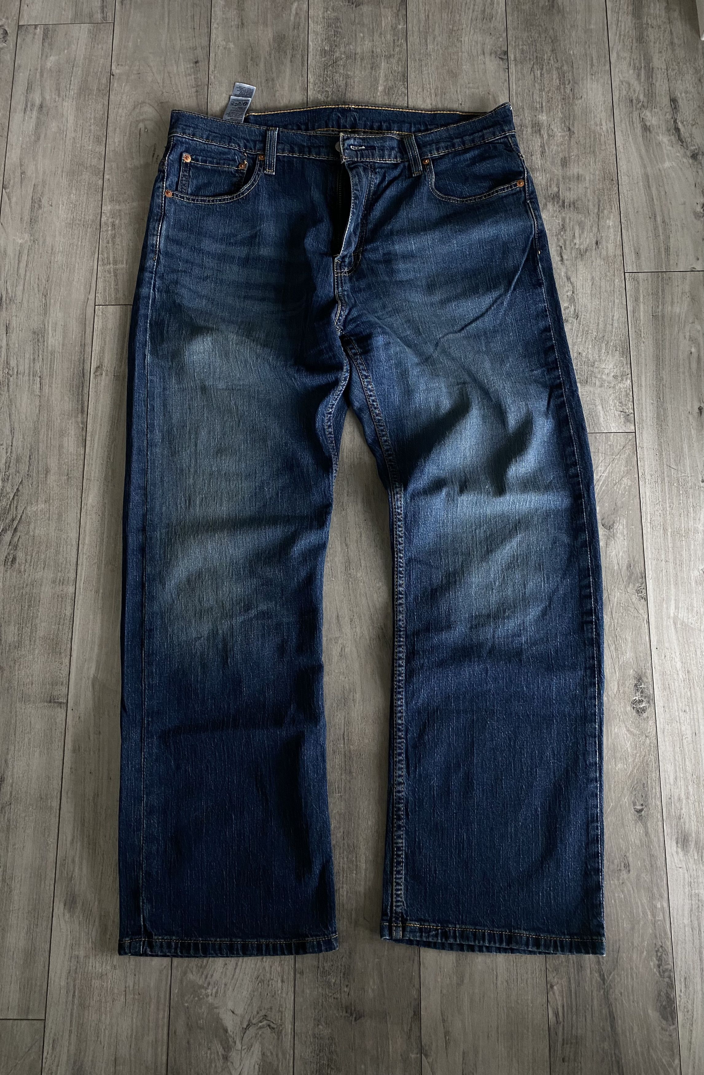 Levi's Vintage Levis 569 35x32 Size US 35 - 1 Thumbnail