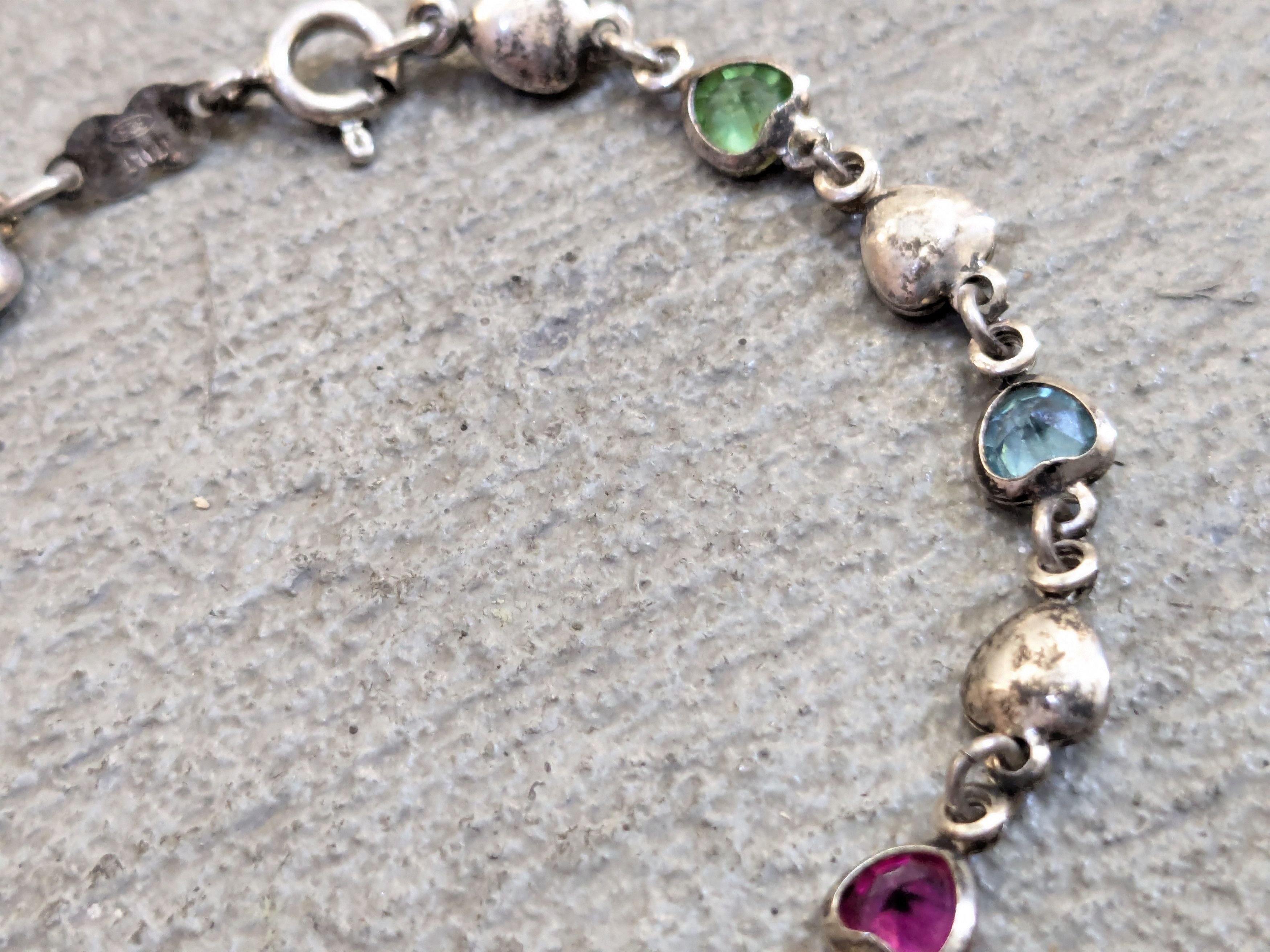 Jewelry Vintage Sterling Silver Bracelet Heart Rainbow Y2K Cute Size ONE SIZE - 9 Thumbnail