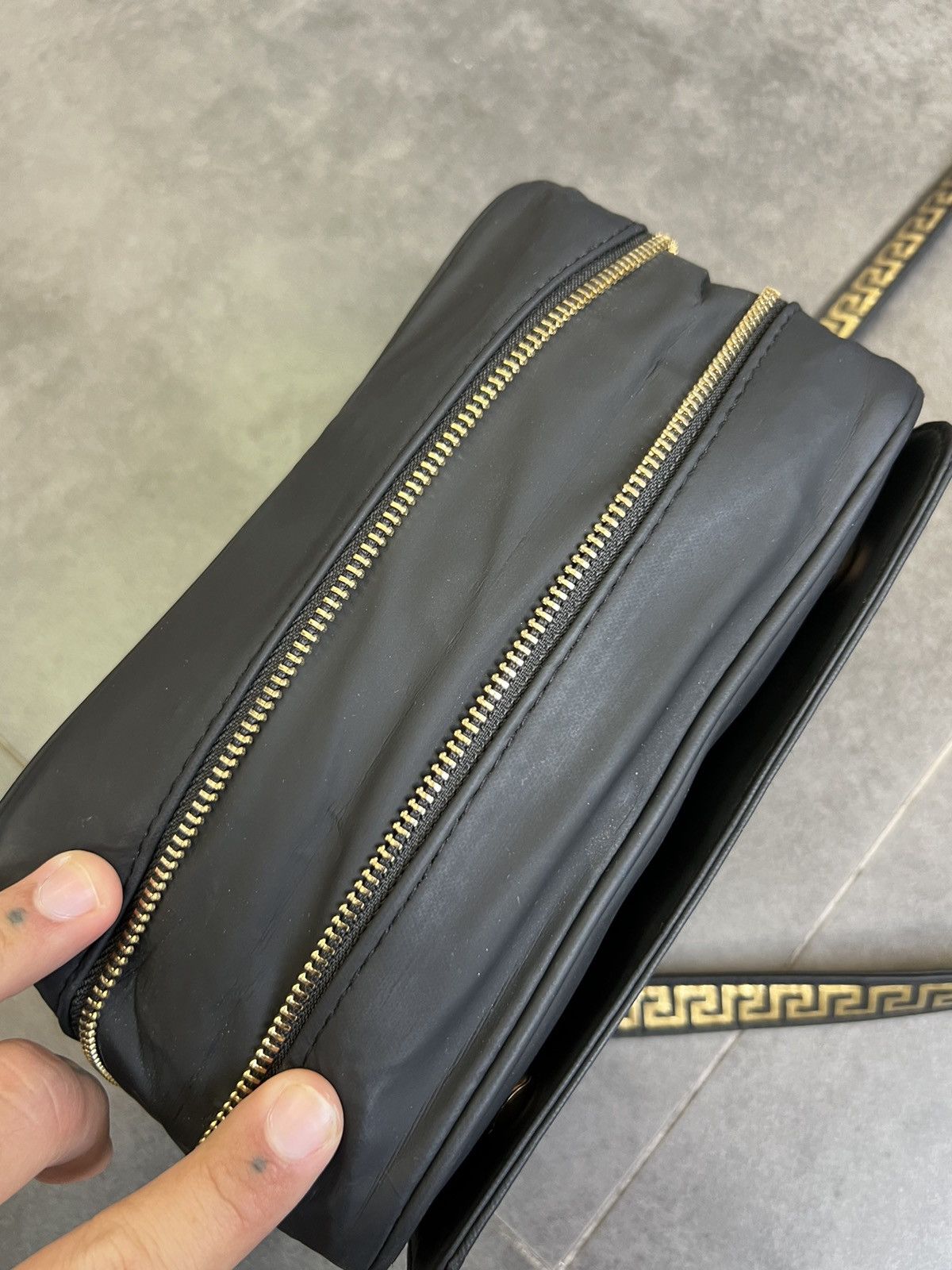 Versace × Vintage Versace Parfums Shoulder Bag Medusa Size ONE SIZE - 6 Thumbnail