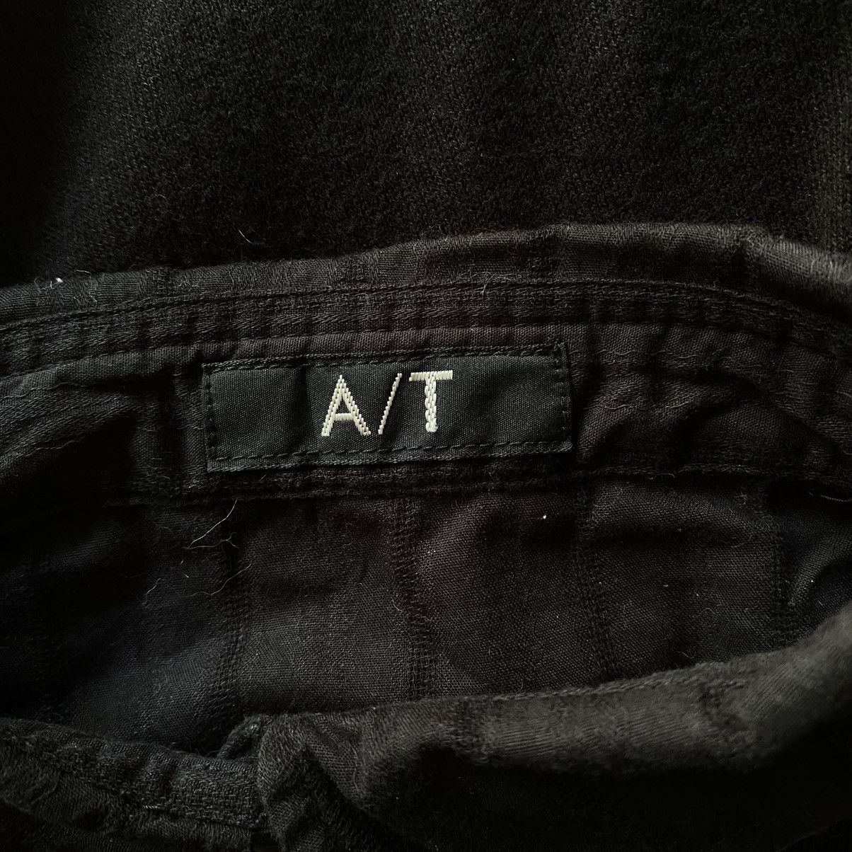 Japanese Brand A/T Black Contrast-Stitch Button-Up Shirt Size S / US 4 / IT 40 - 8 Thumbnail
