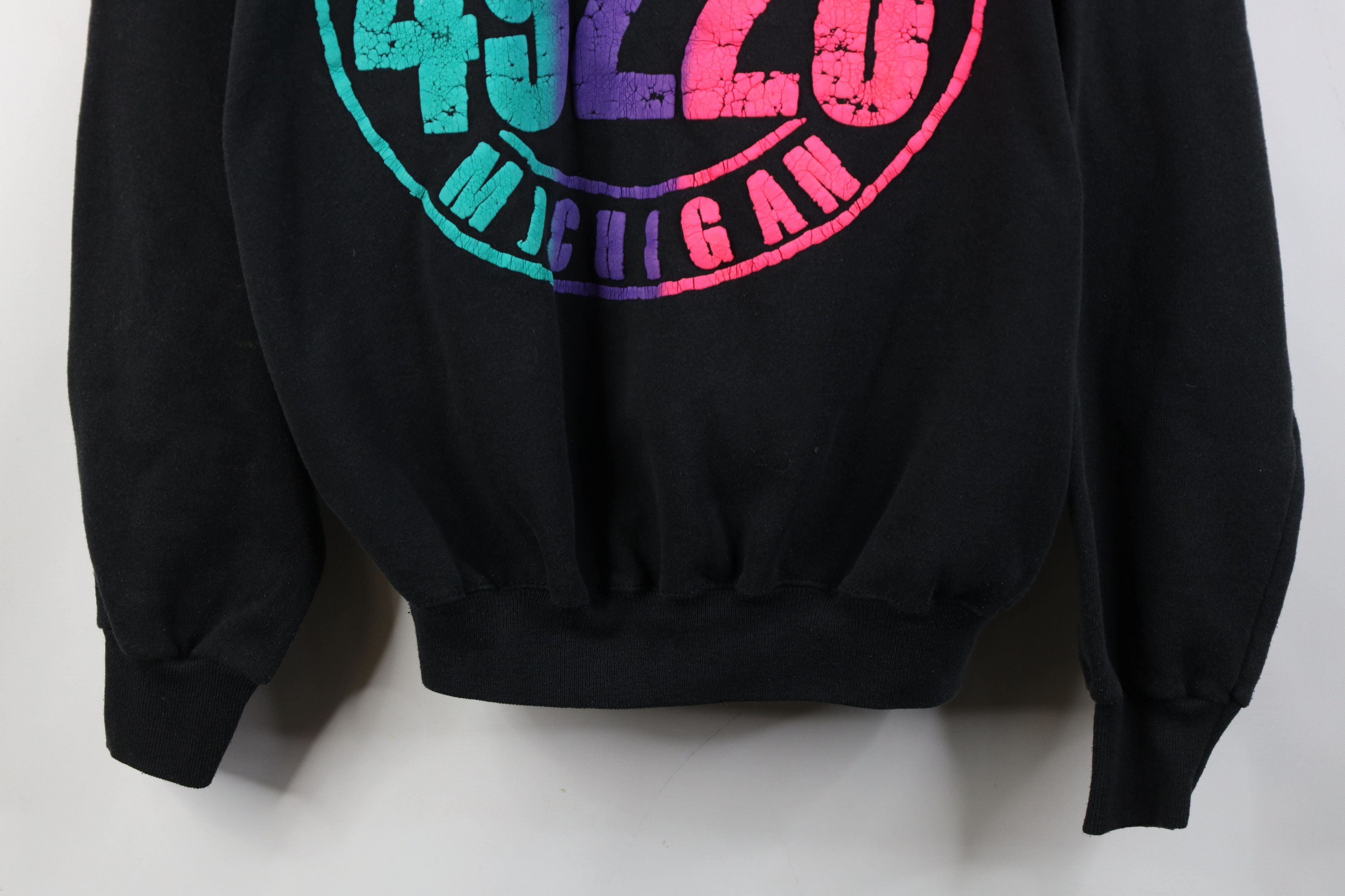 Vintage Vintage 90s Blissfield Michigan Crewneck Sweatshirt USA Size XL / US 12-14 / IT 48-50 - 3 Thumbnail