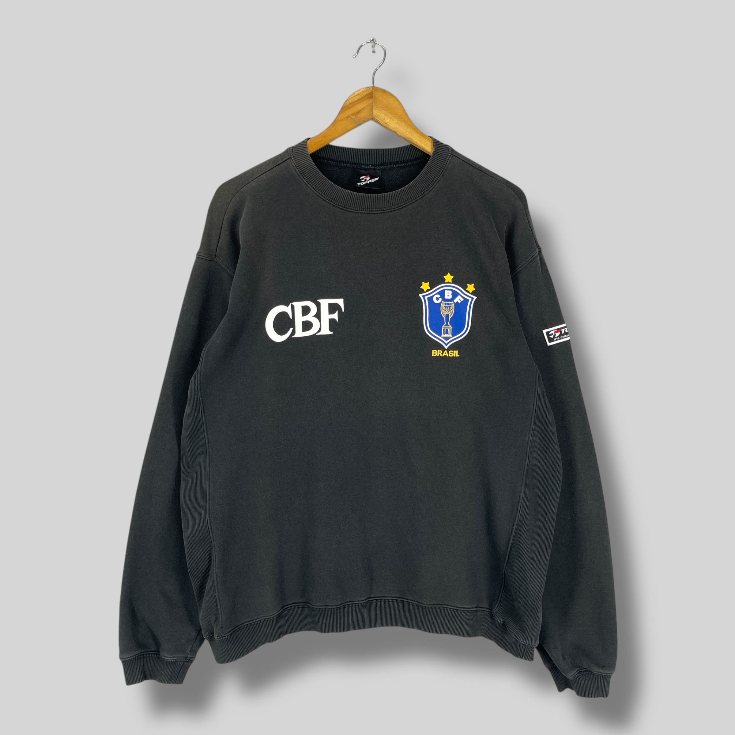 Vintage Vintage TOPPER Brazil National Football Team Sweatshirt Size US L / EU 52-54 / 3 - 6 Thumbnail