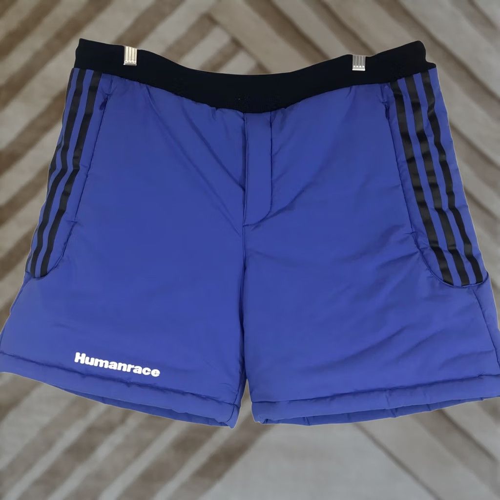Adidas Final Answer: ADIDAS - MEN'S MEDIUM - BLUE POLYESTER PUFFER SHORTS Size US 31 - 1 Thumbnail