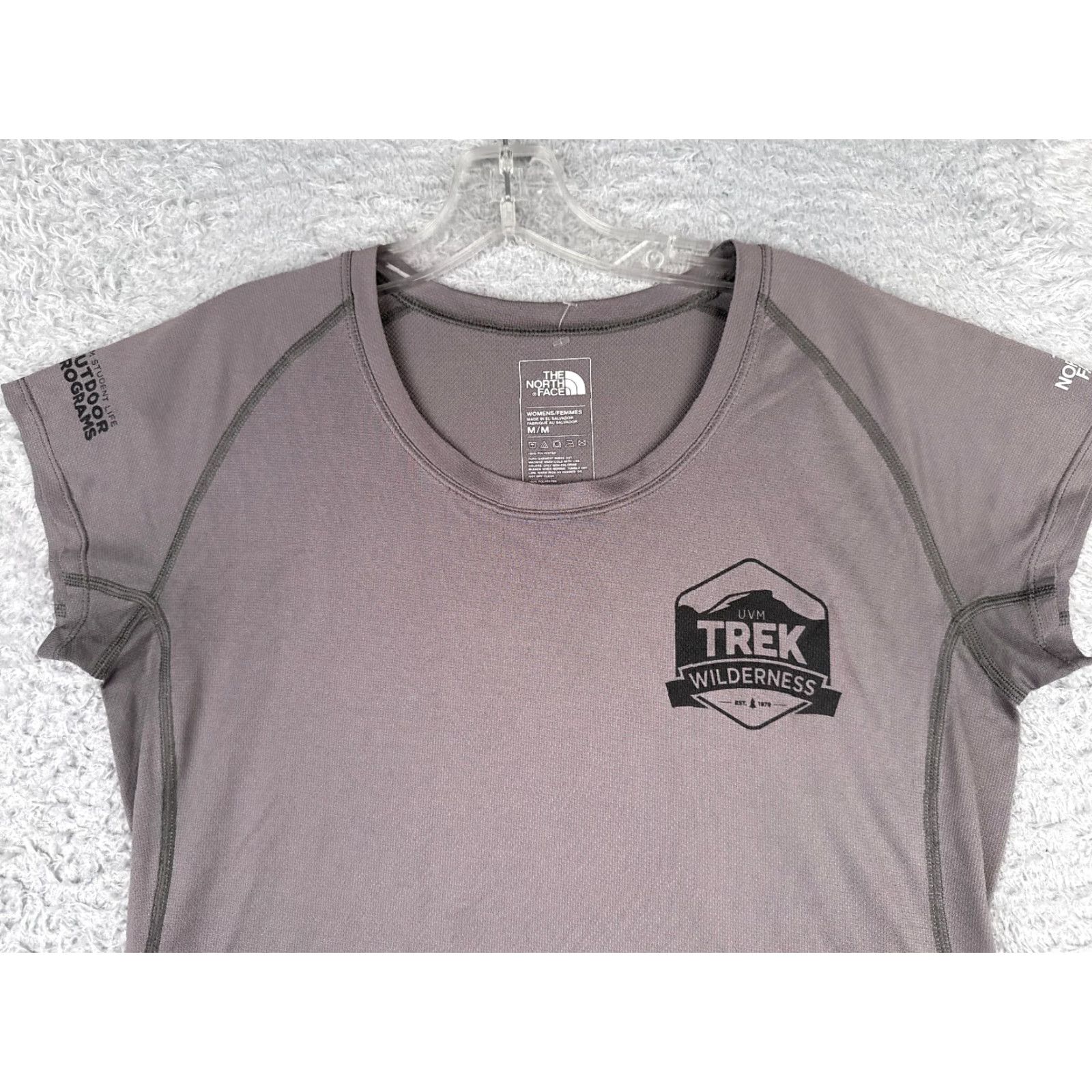 The North Face VINTAGE The North Face Shirt Women Medium Gray Short Sleeve Crew Poly Wilderness TREK Size M / US 6-8 / IT 42-44 - 4 Thumbnail