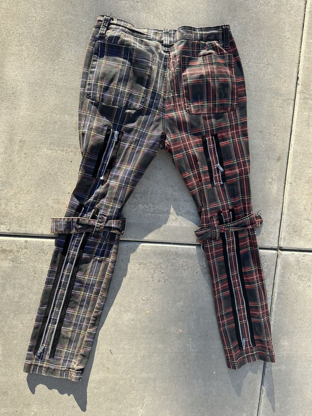 Tripp NYC SPLIT LEG BONDAGE PANT PRPL RED PLAID Size US 32 / EU 48 - 4 Thumbnail