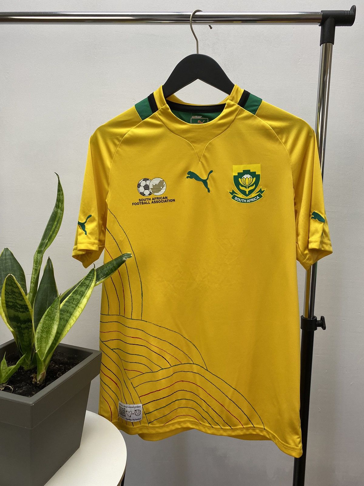 Nike South Africa 2012 2013 Home Jersey Football Soccer Shirt Kit Size US M / EU 48-50 / 2 - 1 Thumbnail