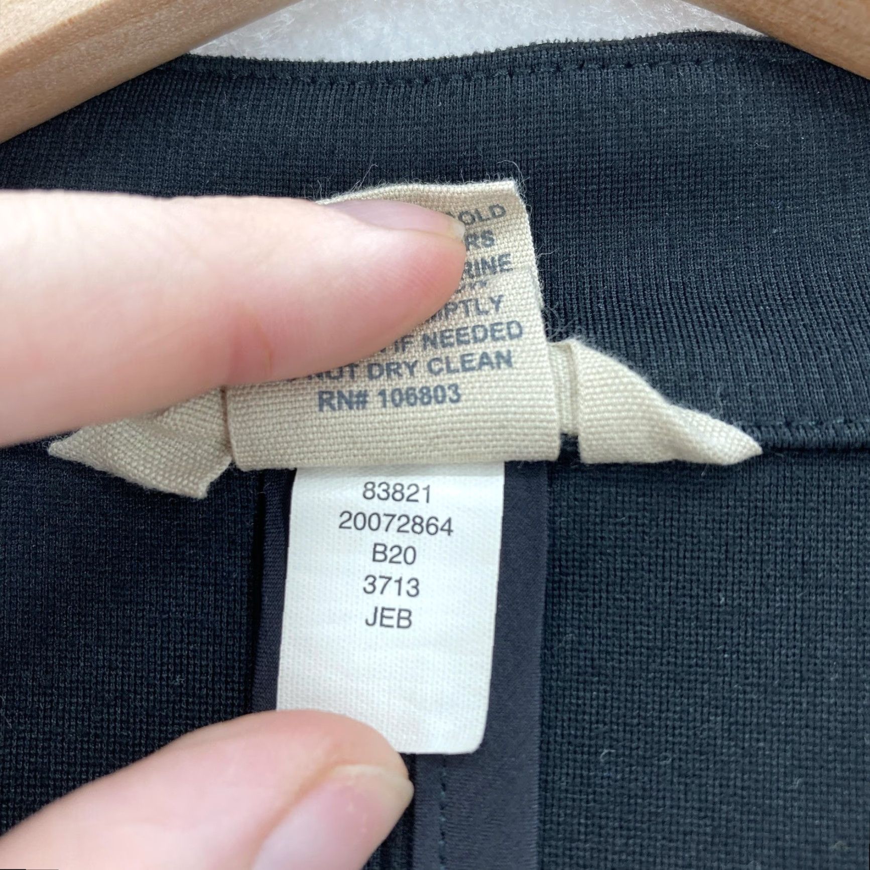 Duluth Trading Company Duluth Ponte Pro Blazer Womens 16 Black One Button Stretch Knit Work Jacket Hike Size XXL / US 16-18 / IT 52-54 - 6 Thumbnail