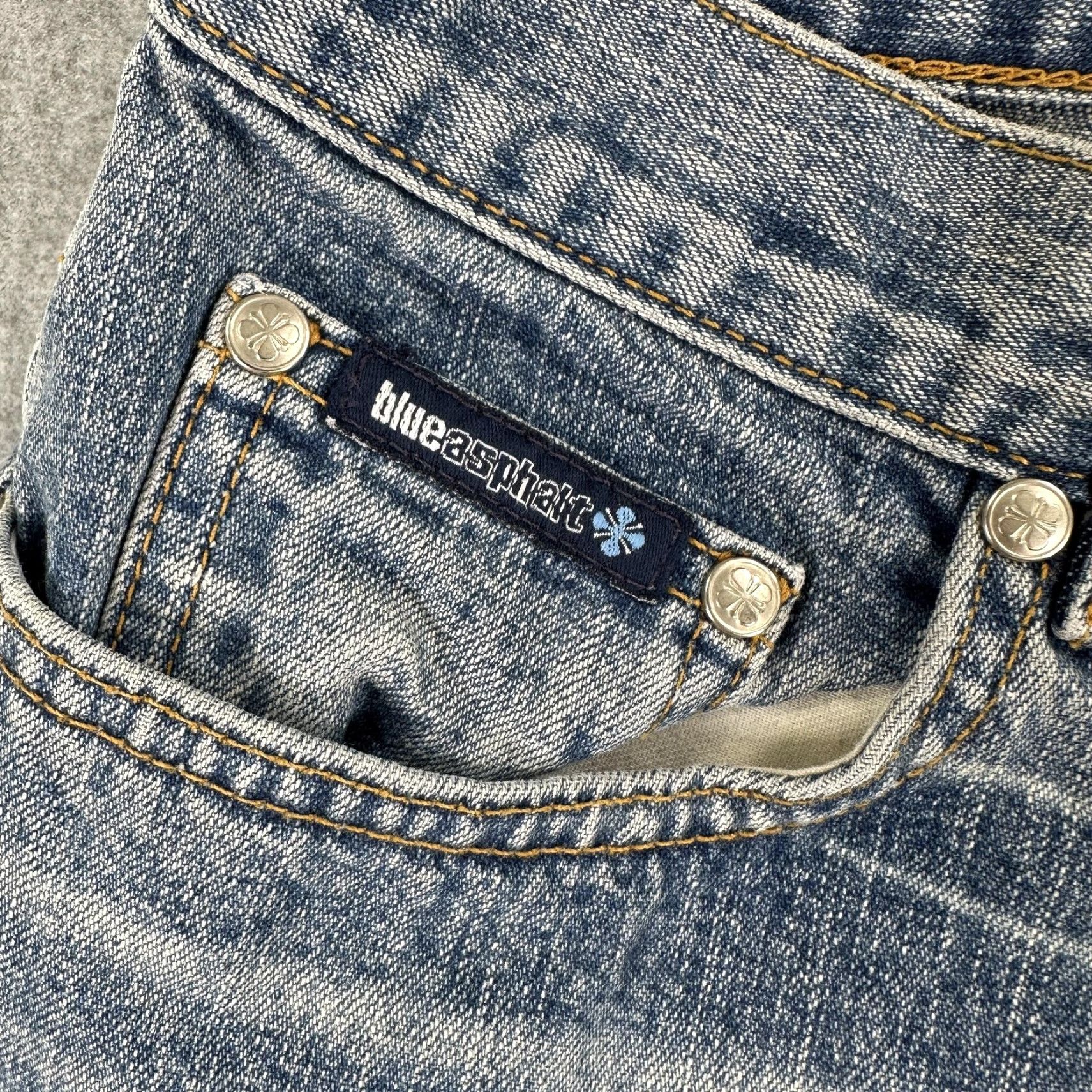 Denime Blue Asphalt Shorts Denim 5 Pocket Juniors Blue Distressed 5 Pocket Denim Hot Pants Casual Summer Womens/Mens Size 27" / US 4 / IT 40 - 4 Thumbnail