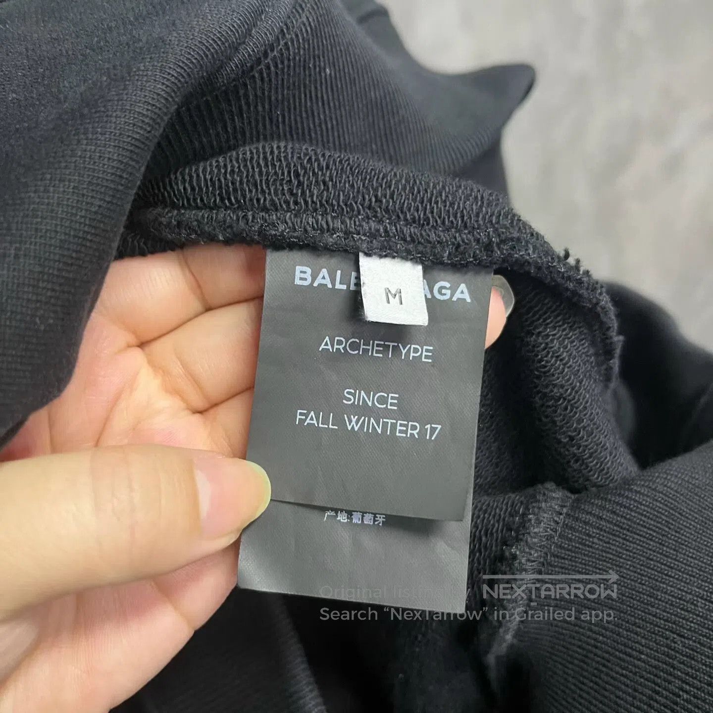 Balenciaga Balenciaga A hoodie with a large logo printed on the back, Size US M / EU 48-50 / 2 - 3 Thumbnail