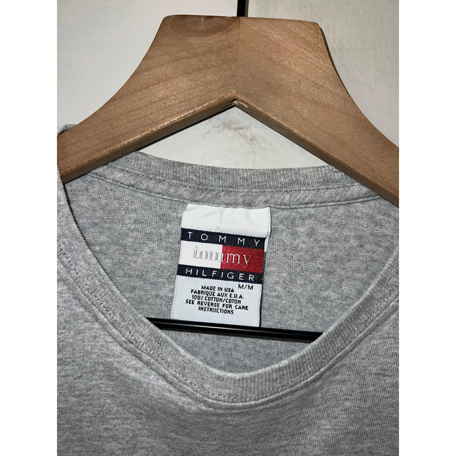 Tommy Hilfiger Womens Tommy Hilfiger Gray Top Shirt Tee Women 90s Y2K M Size M / US 6-8 / IT 42-44 - 6 Thumbnail