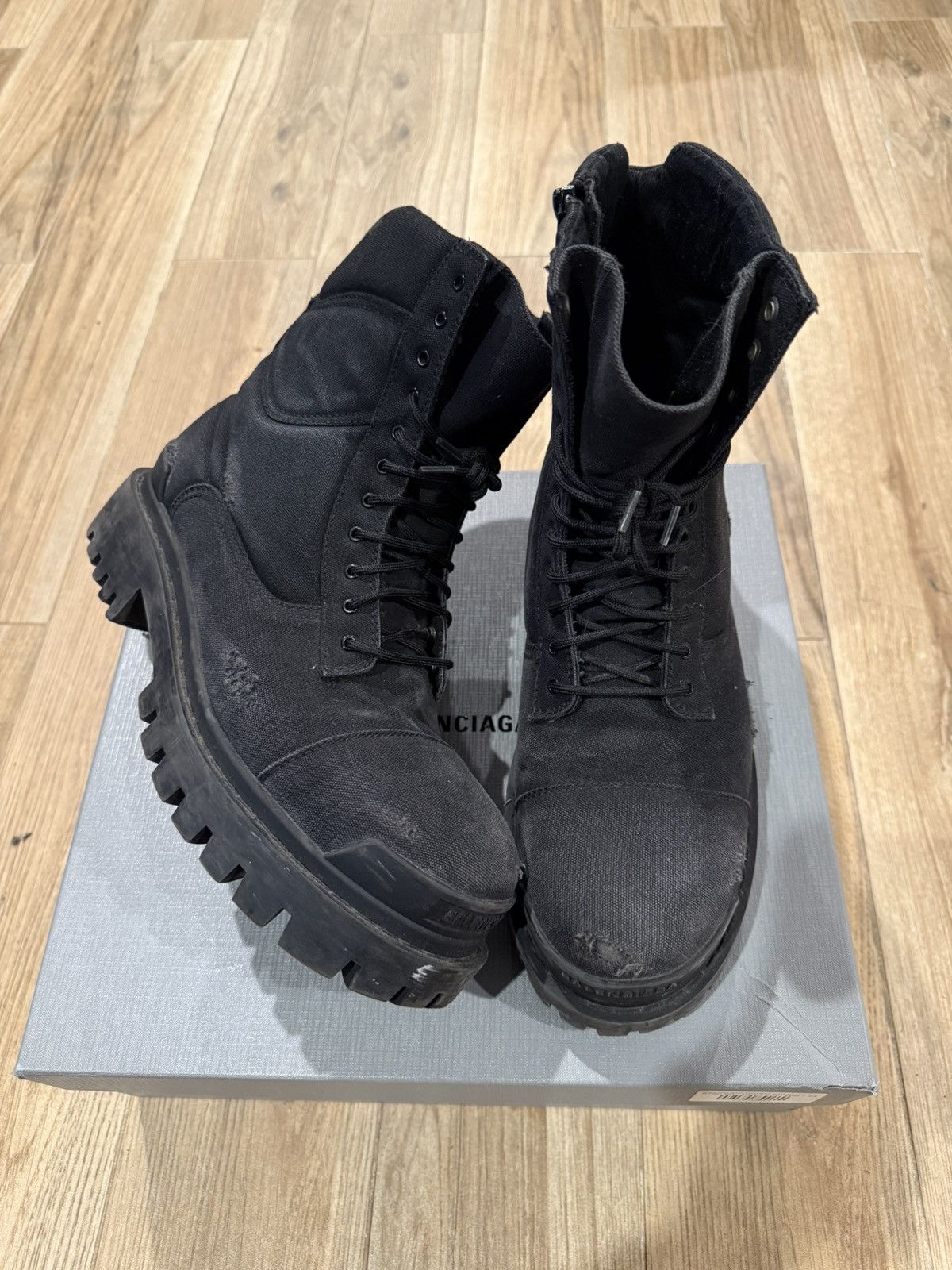 Balenciaga Balenciaga Distressed Strike Boots 44 Size US 11 / EU 44 - 2 Thumbnail