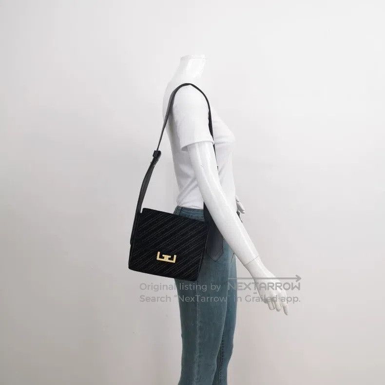 Givenchy Givenchy Eden Faux Fur and Cloth Flap Single Shoulder Bag Size ONE SIZE - 8 Thumbnail