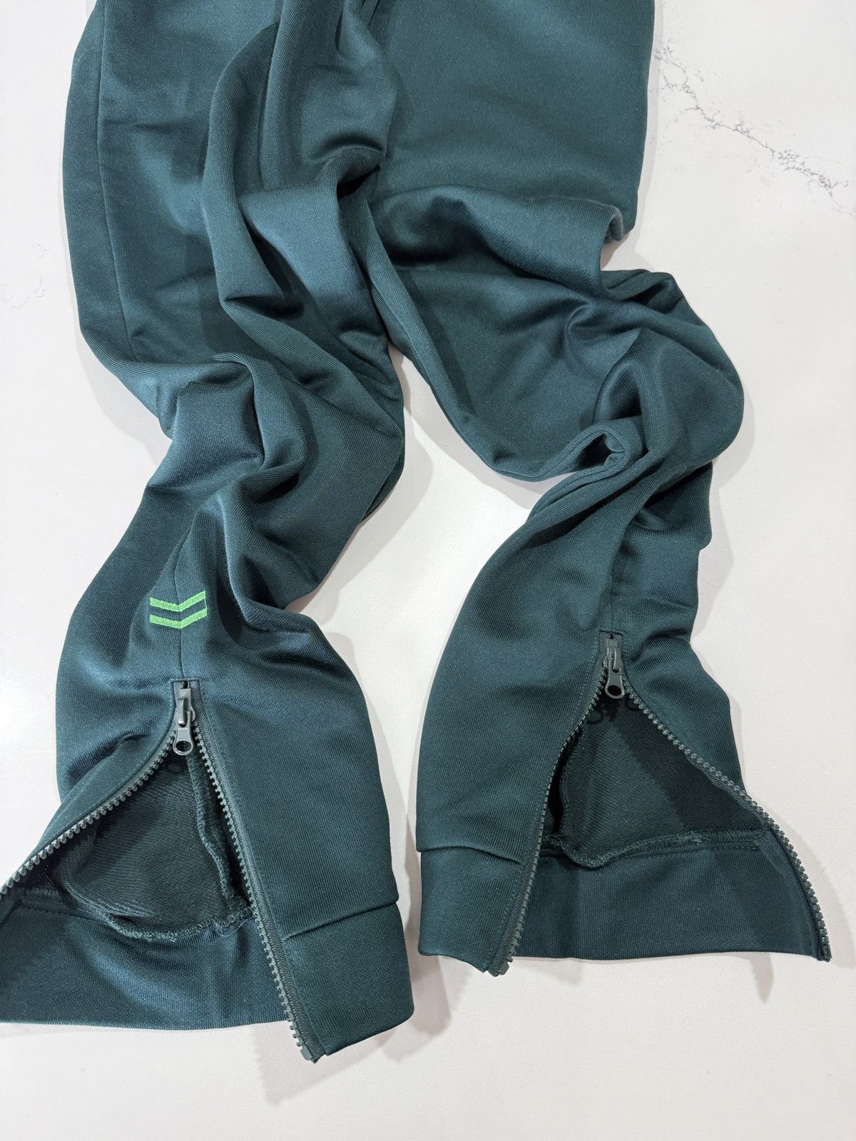 Dirk Bikkembergs Dirk Bikkembergs Green Sweatpants (S) Size US 30 / EU 46 - 9 Thumbnail