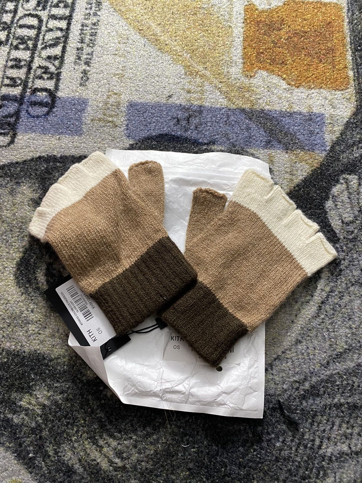 Kith Kith Kithmas Color-Blocked Fingerless Gloves Size ONE SIZE - 4 Thumbnail