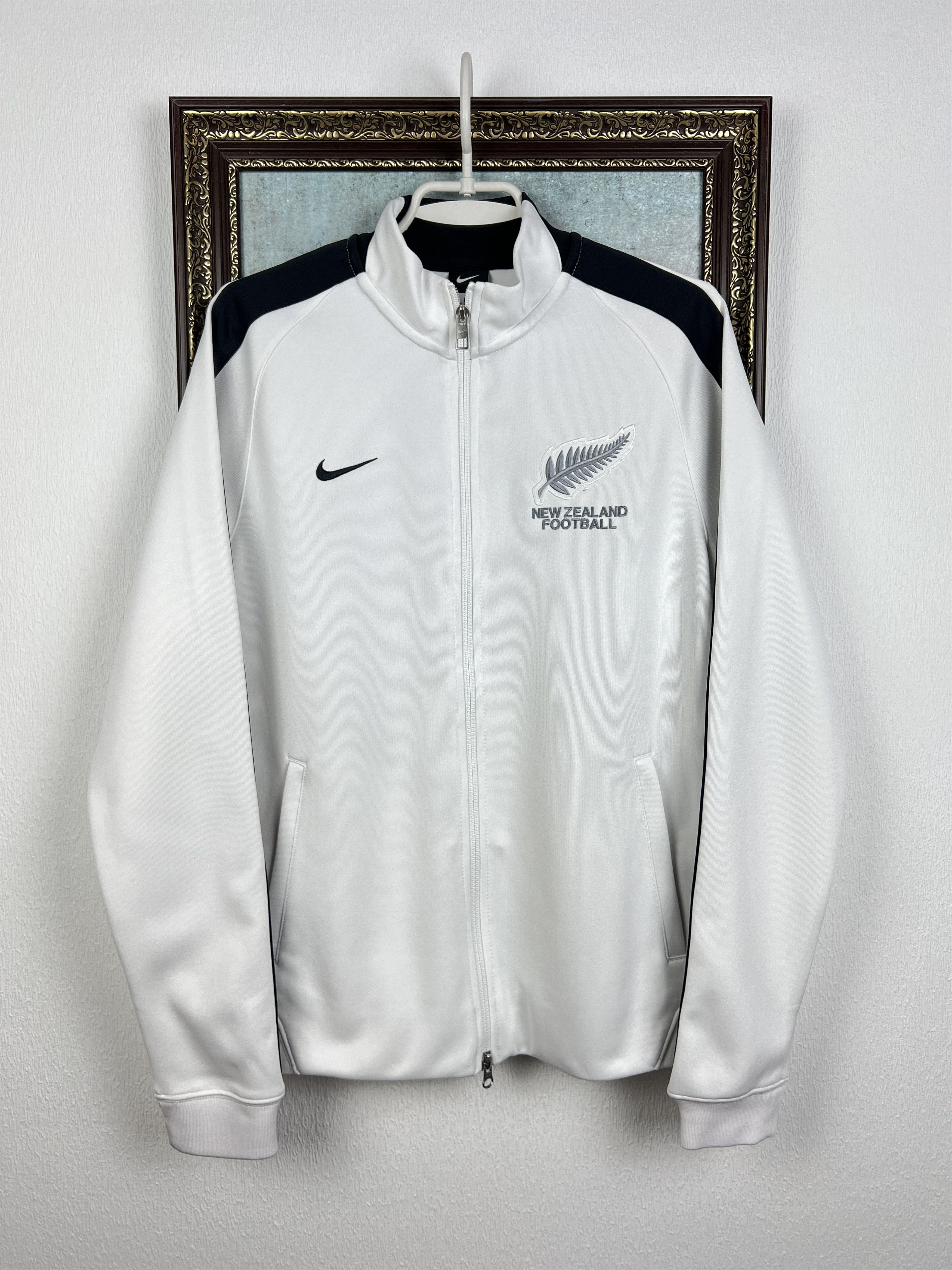 Nike New Zealand Football Jacket Soccer Track Top National Team Size US M / EU 48-50 / 2 - 1 Thumbnail