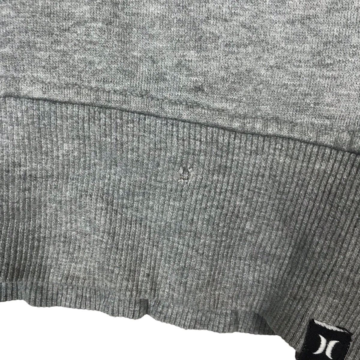 Hurley Vintage Hurley Pullover Jumper Sweatshirt Size US L / EU 52-54 / 3 - 10 Thumbnail