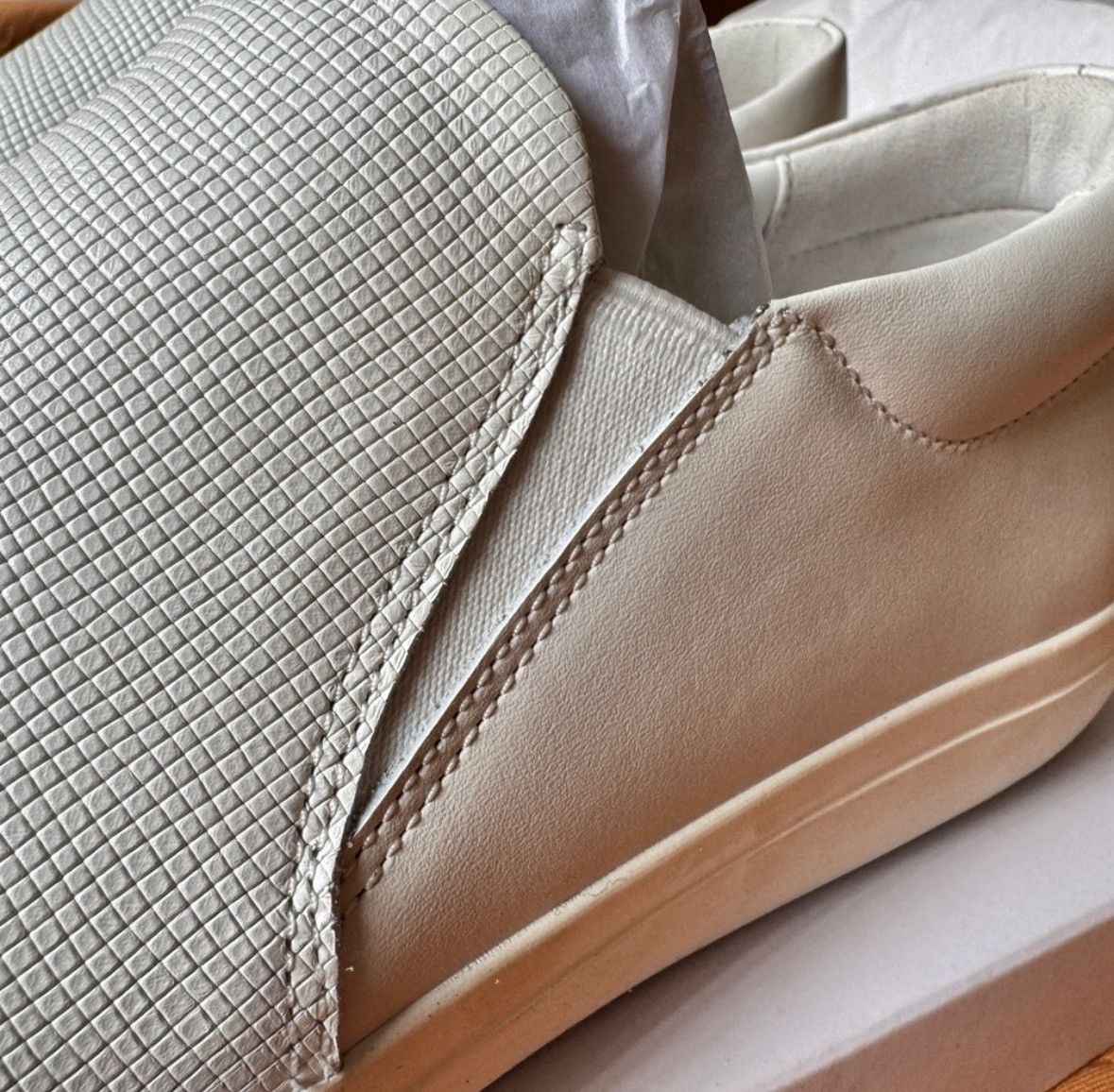 Vince Vince Farran Leather Slip On Size US 10.5 / EU 43-44 - 7 Thumbnail