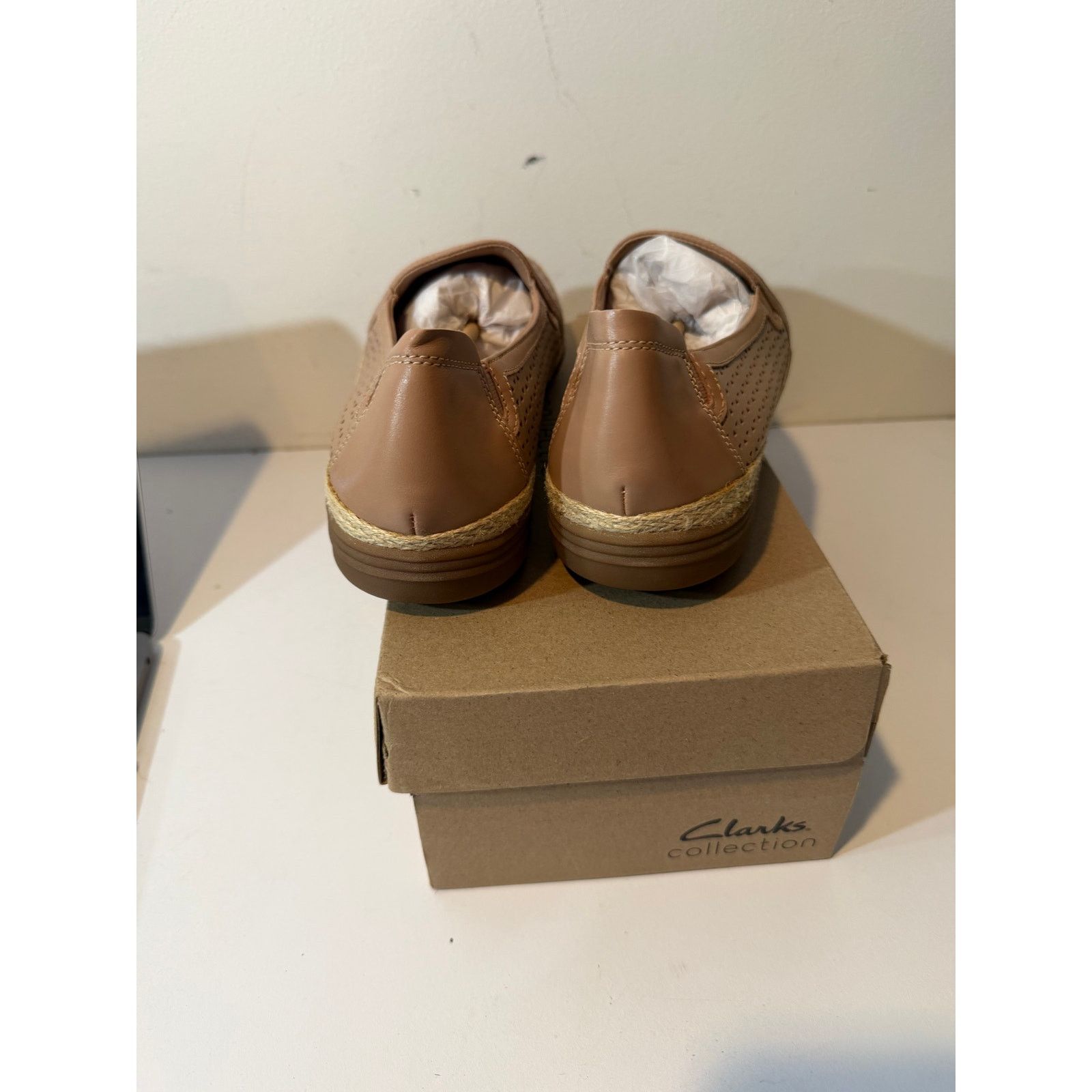 Clarks CLARKS Collection Espadrille Slip-Ons Elaina Ruby Beige Size US 12 / IT 42 - 4 Thumbnail