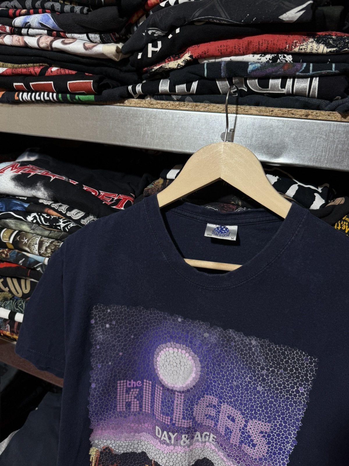 Band Tees Vintage 2008 The Killers Day & Age Tour T-Shirt Y2K Hype Size US M / EU 48-50 / 2 - 6 Thumbnail