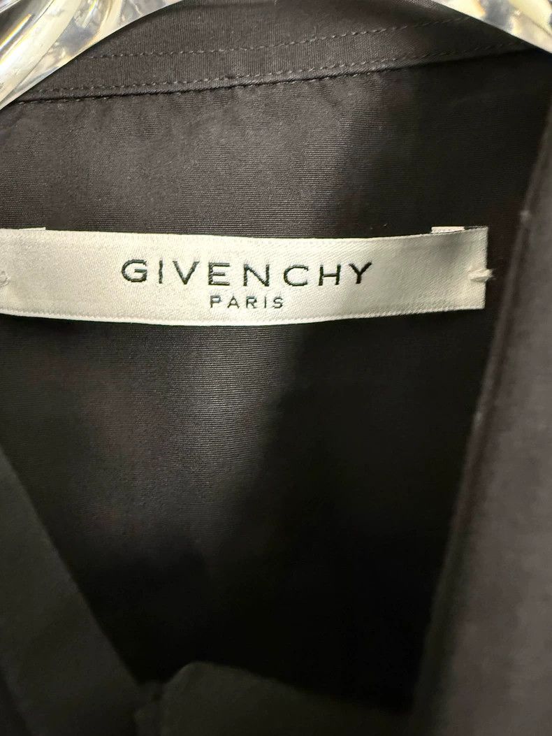 Givenchy Givenchy Black Shirt Size US M / EU 48-50 / 2 - 3 Thumbnail