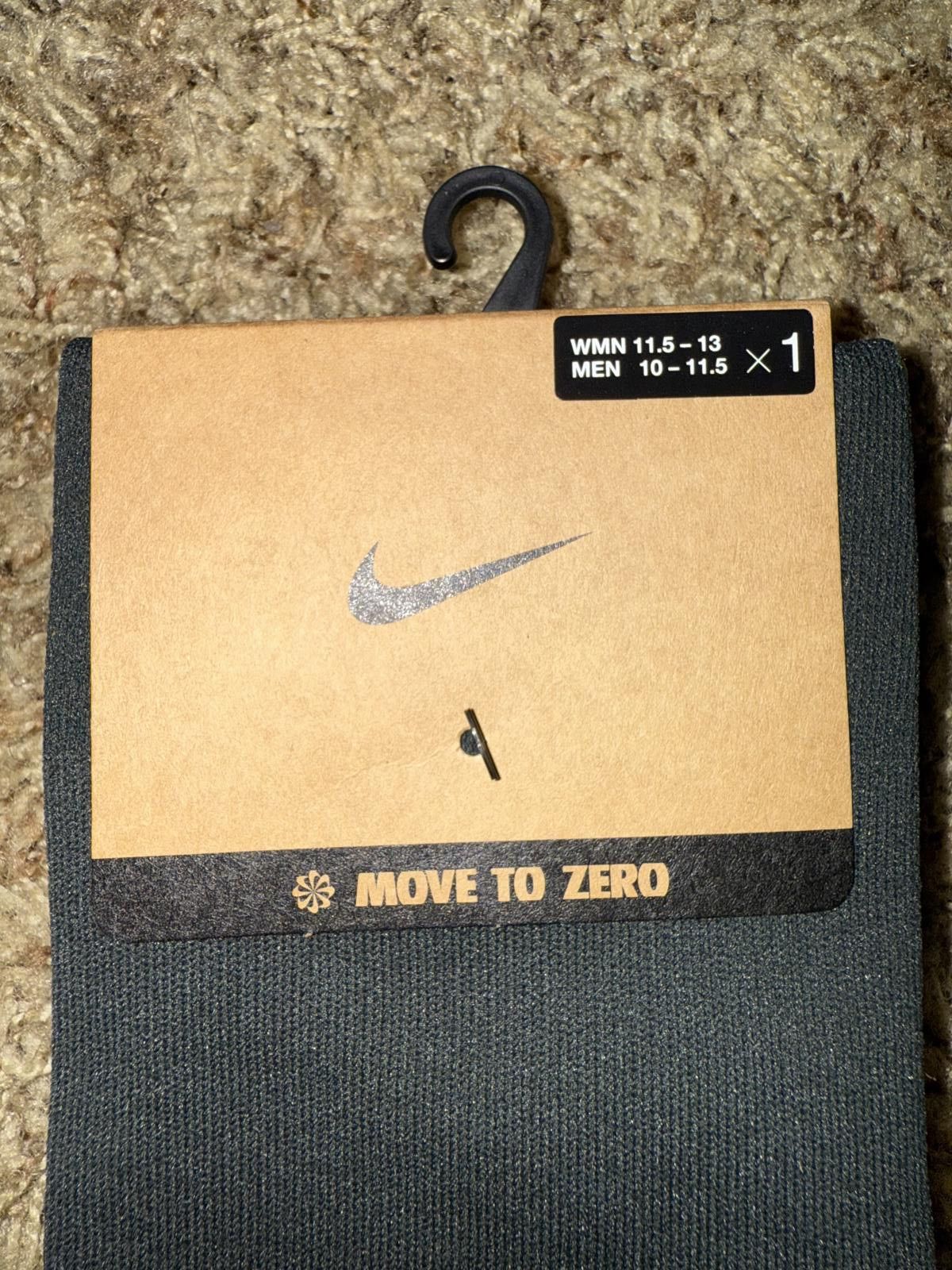 Nike Nike Men’s Australia 2025/26 Vapor Strike Knee-High Socks Sample Size ONE SIZE - 2 Thumbnail