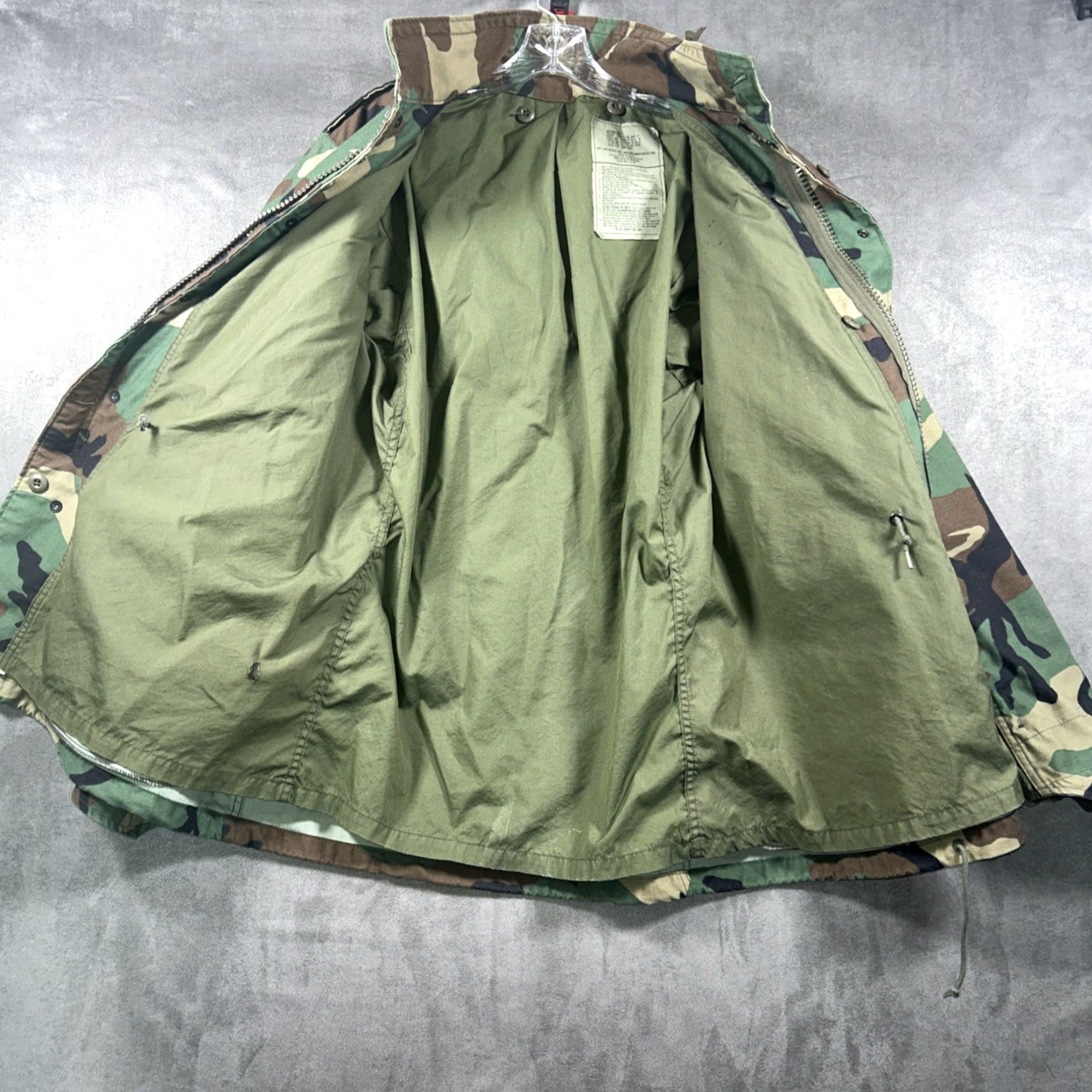 Vintage US Military Vintage BDU Cold Weather Woodland Field Jacket/Coat Medium Long Size US M / EU 48-50 / 2 - 6 Thumbnail
