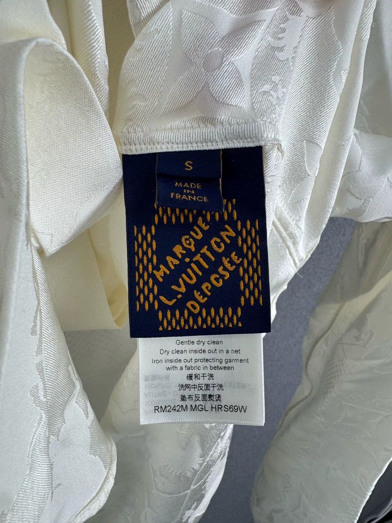 Louis Vuitton Louis Vuitton Fei Dong Turquoise Dark Jacquard Mulberry Si Size US S / EU 44-46 / 1 - 6 Thumbnail