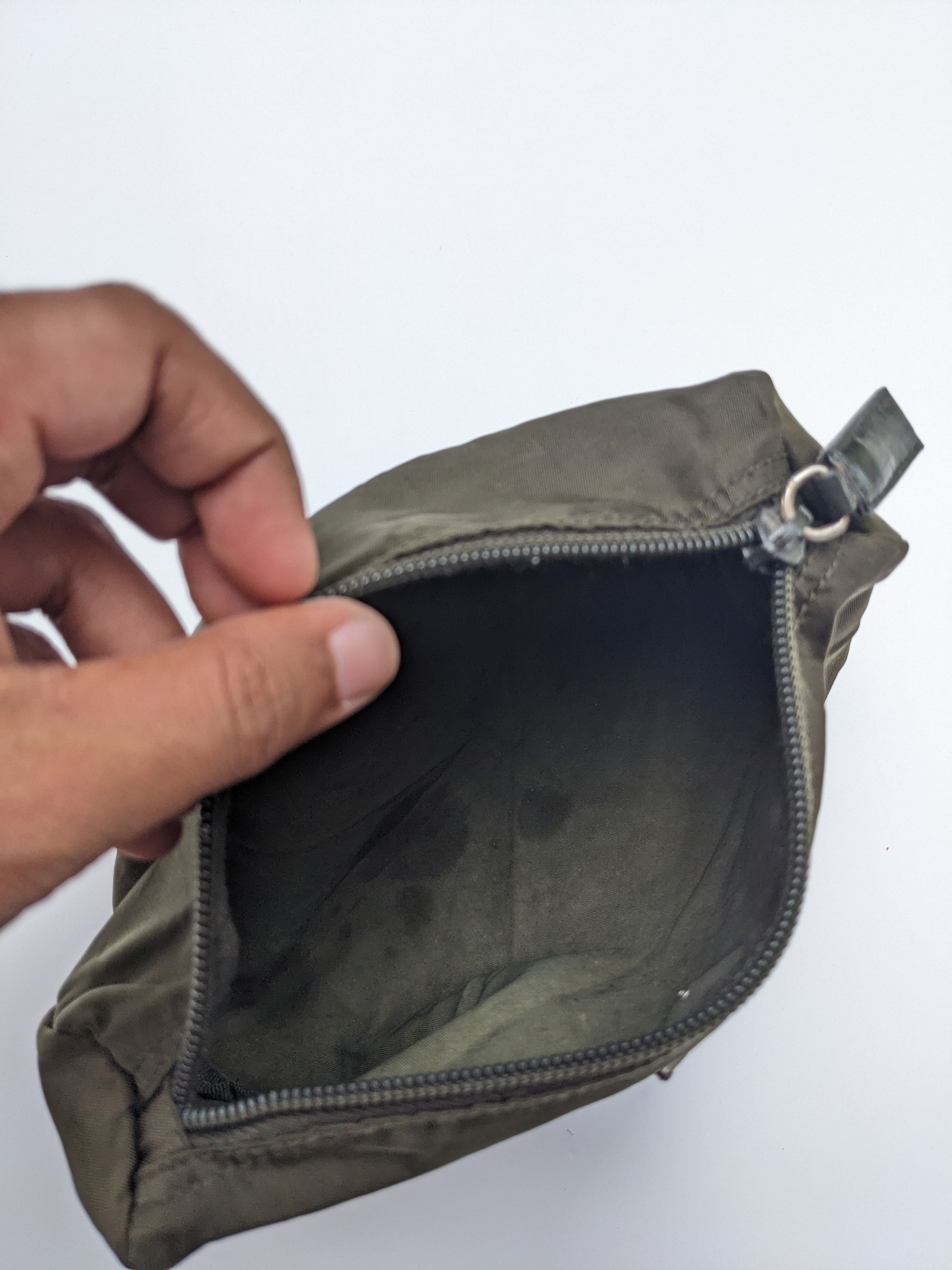 Prada Vintage Prada cosmetic bag olive green Size ONE SIZE - 9 Thumbnail
