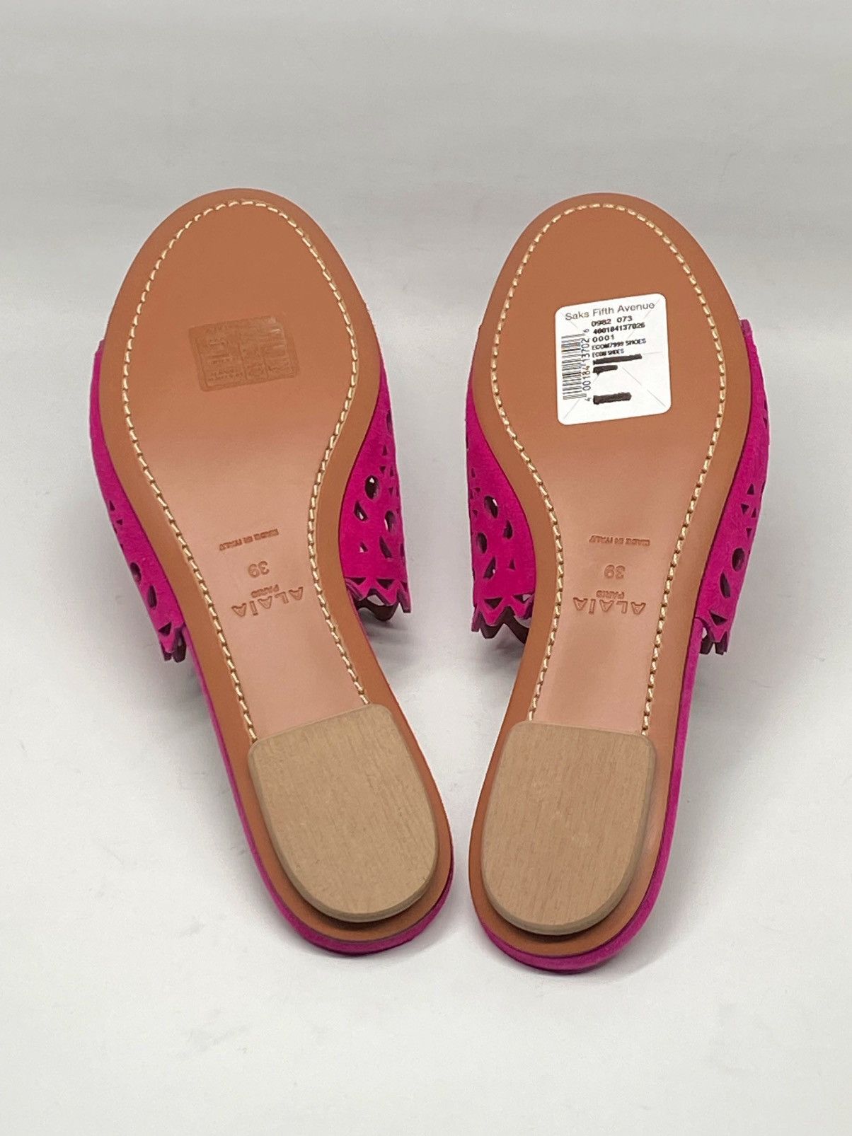 Alaia Alaia Vienne Suede Flat Sandals size 39 Size US 9 / IT 39 - 12 Thumbnail
