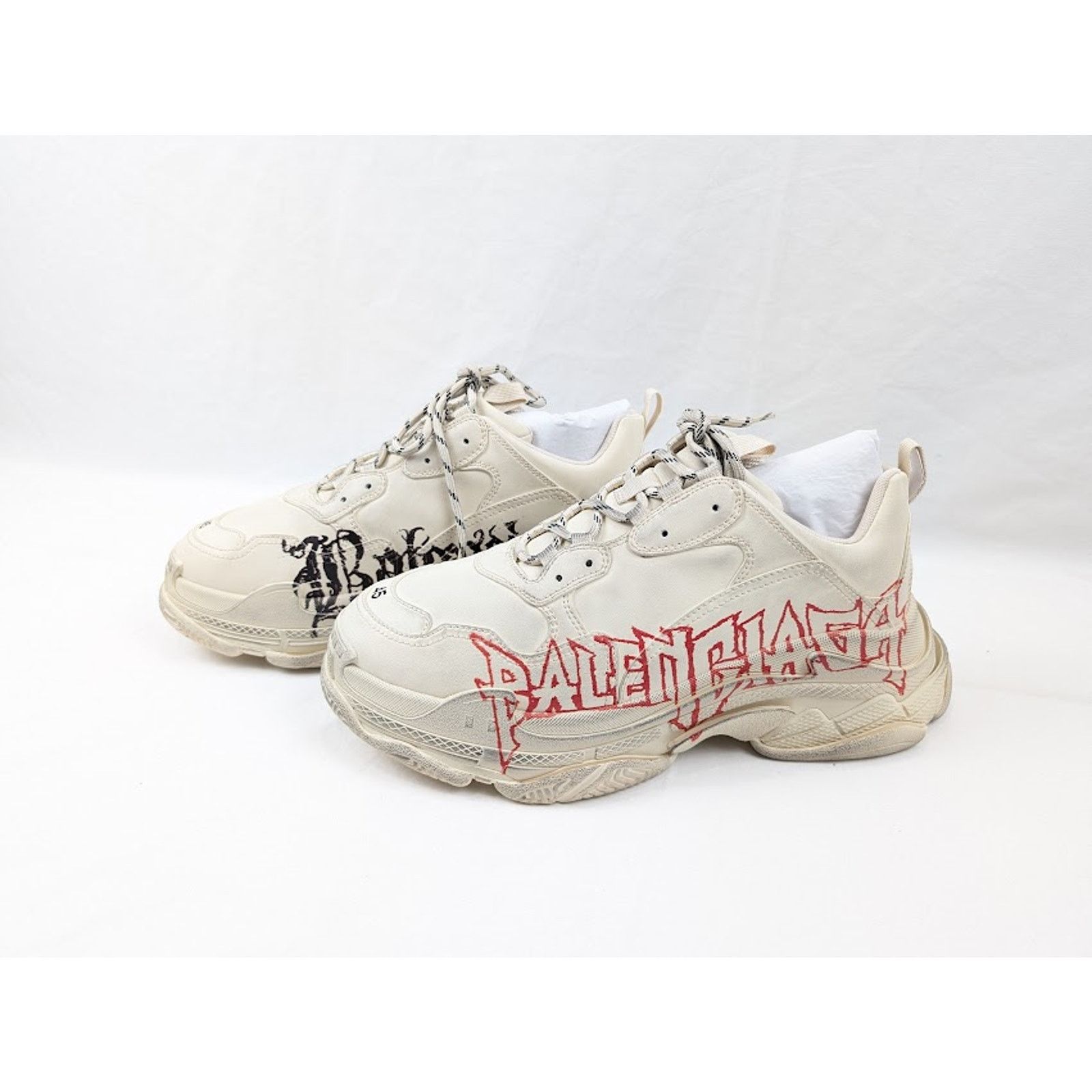 Balenciaga o1rshd1 Q:2 / Triple S Low-Top Sneakers in White/Red/Black Size US 10 / EU 43 - 19 Thumbnail