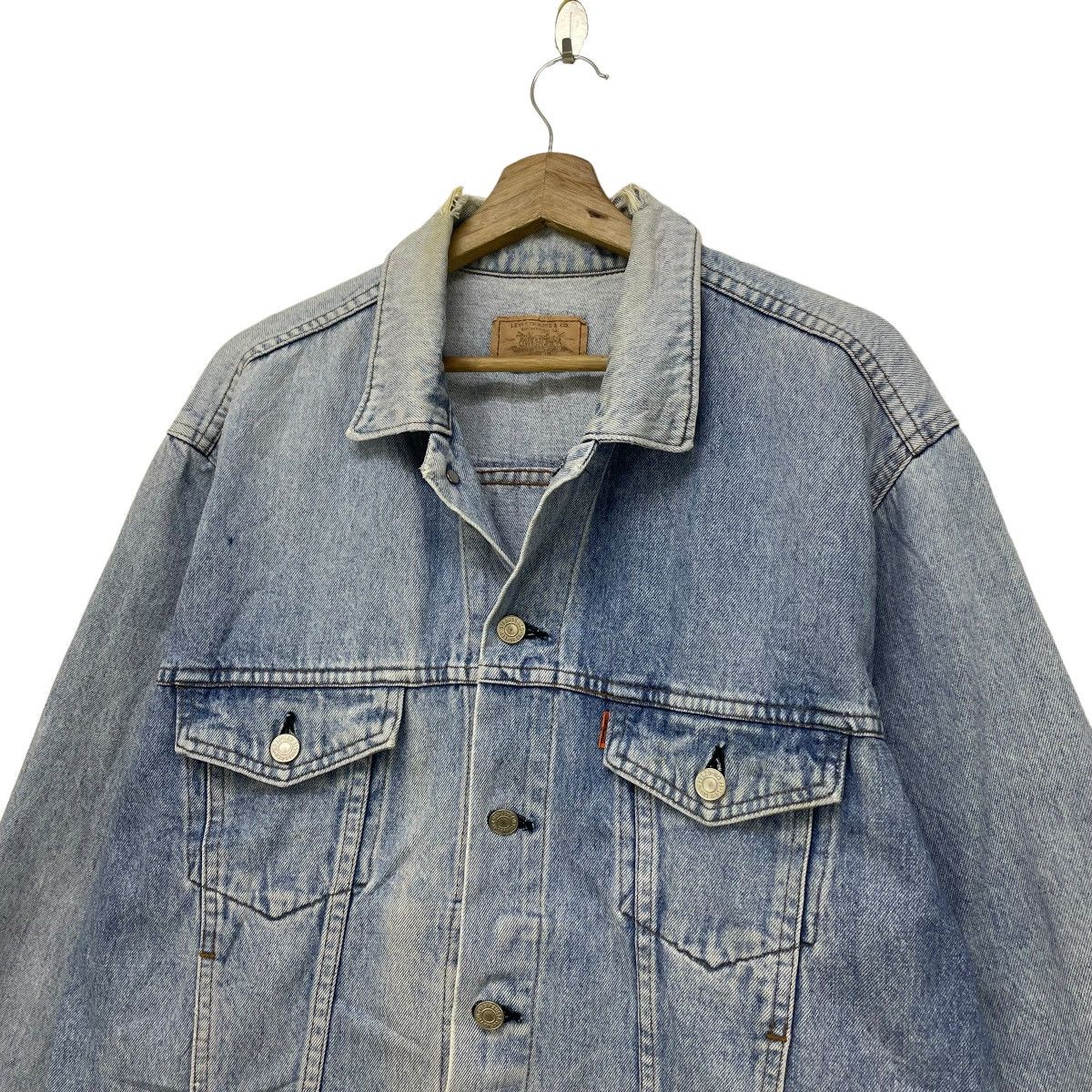 Levi's × Vintage Vintage Distressed Levis Orange Tab Trucker Jacket Size US L / EU 52-54 / 3 - 3 Thumbnail