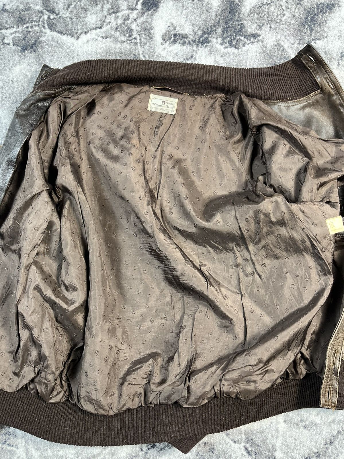 Leather Vintage Leather Bomber Jacket / Brown / Ribbed Trim / Men’s Size US L / EU 52-54 / 3 - 10 Thumbnail