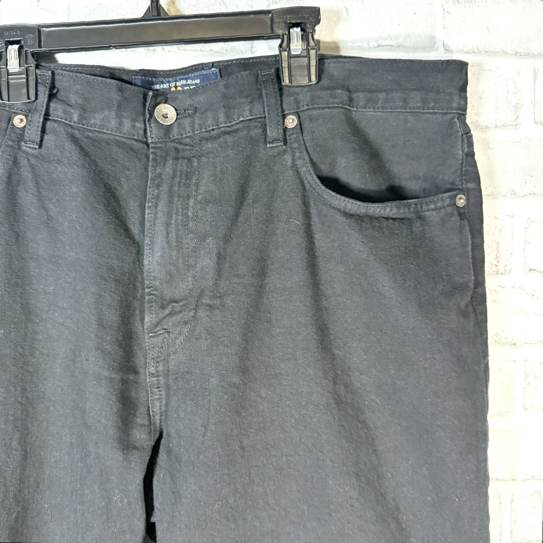 Lucky Brand Lucky Brand Jeans Men 38x32 Black 329 Classic Straight Denim Jeans Men Regular Size Black Straight Leg 38 Mens Size US 38 / EU 54 - 2 Thumbnail