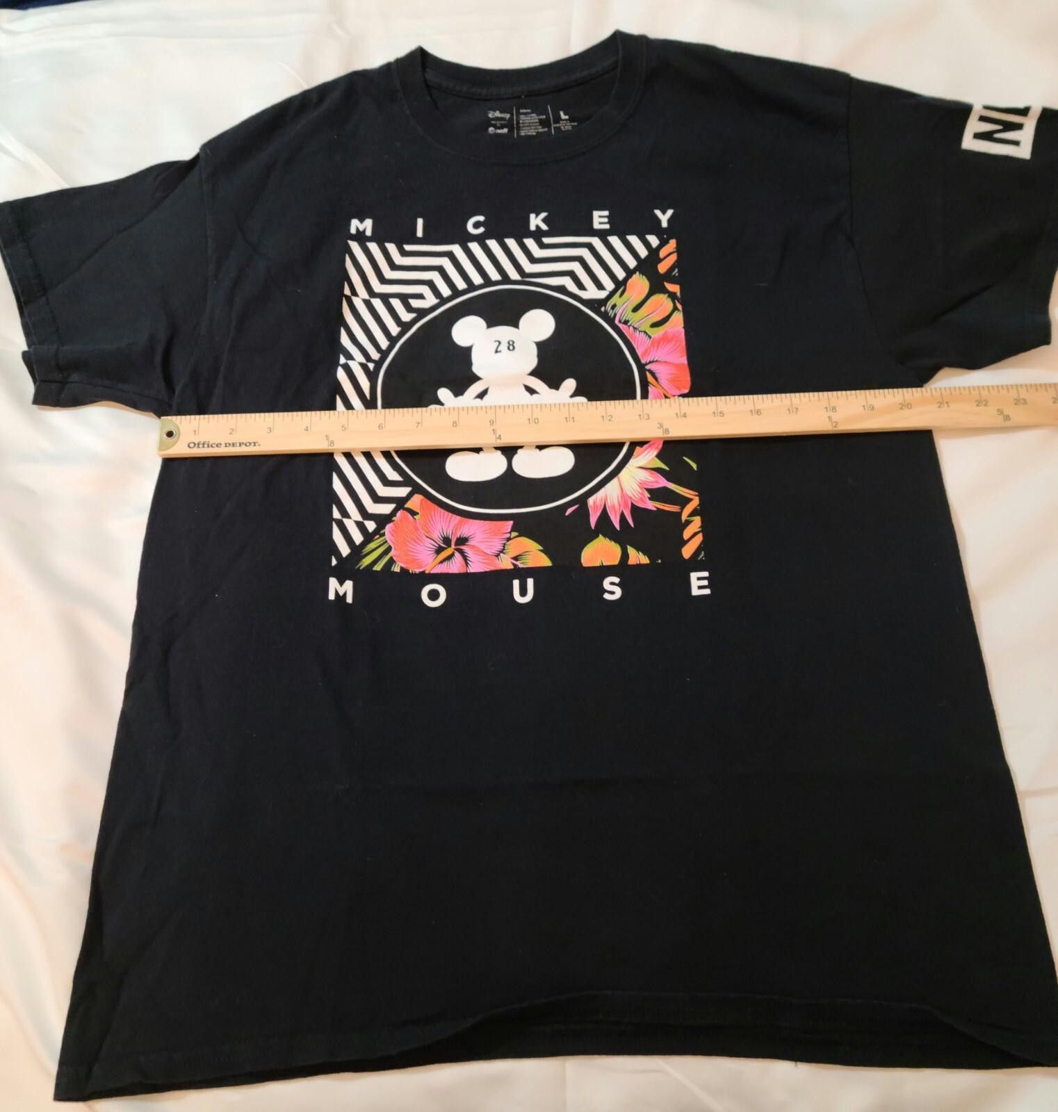 Designer Disney Mickey Mouse 28 Silhouette Neff Shirt Adult Sz Large Size ONE SIZE - 6 Thumbnail