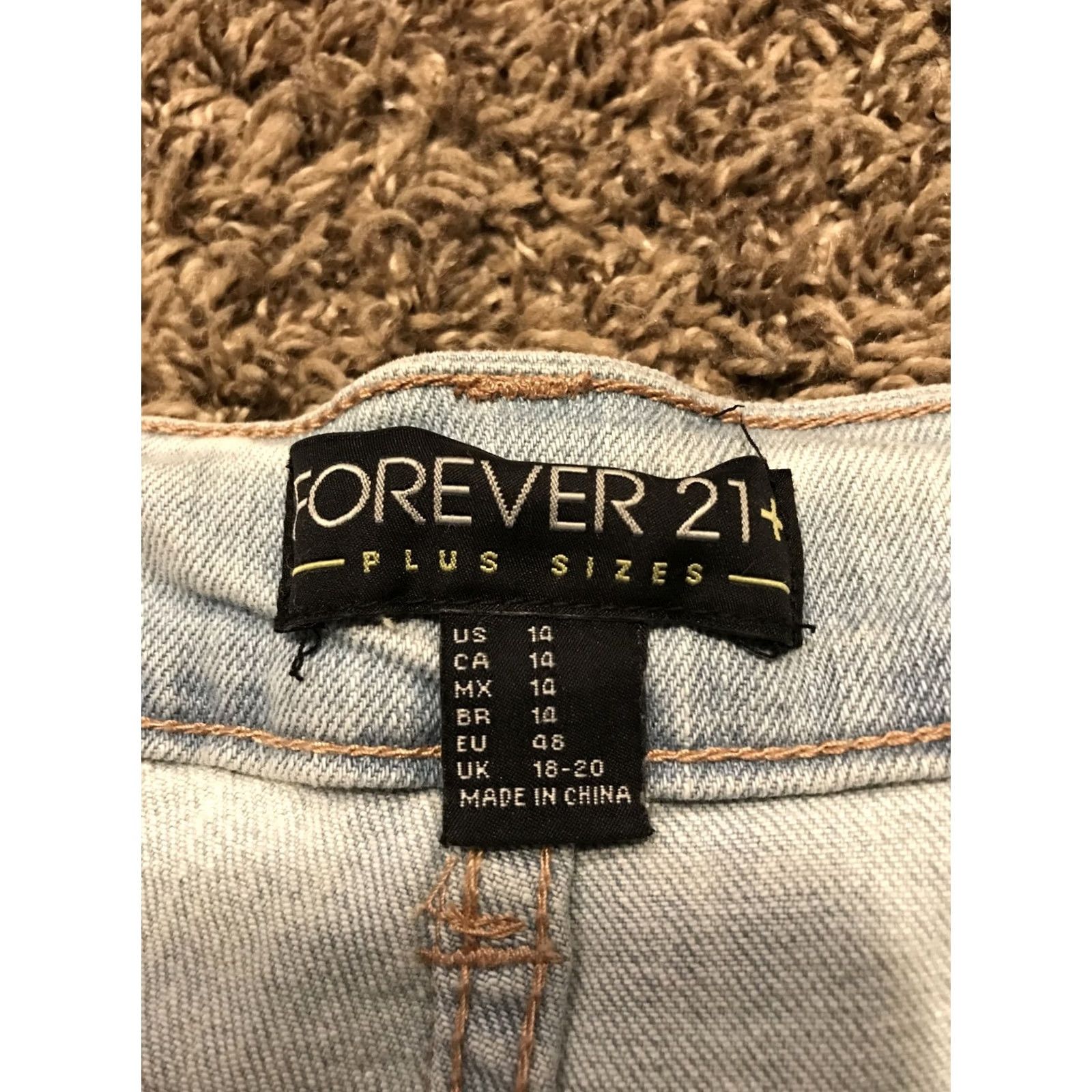 Forever 21 FOREVER 21 Womens Jeans Denim 36" Waist 27" Inseam Regular Mom High Rise Blue Cotton Blend A33 Size 14 Size 36" / US 14 / IT 50 - 2 Thumbnail
