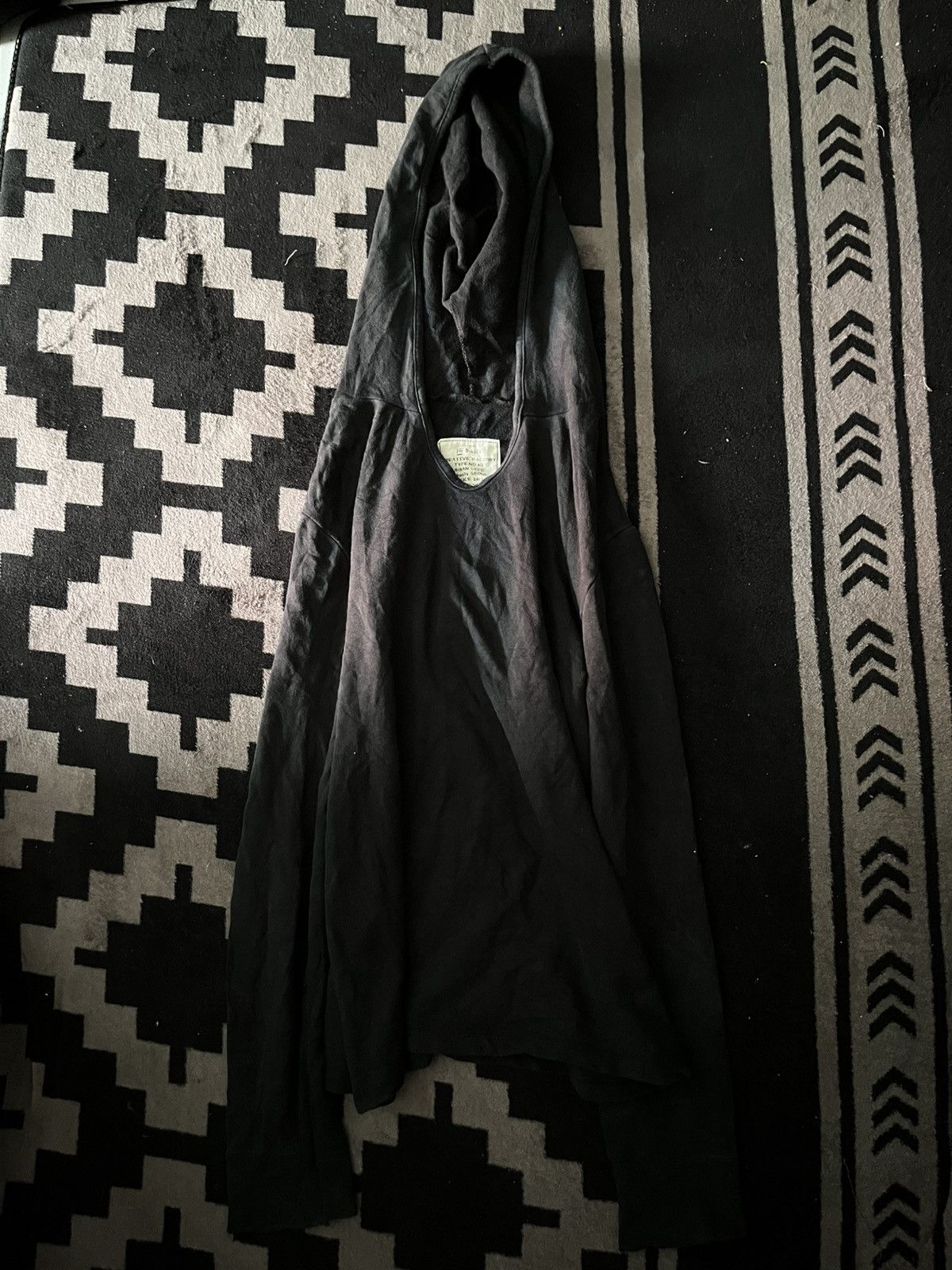 Le Grande Bleu (L.G.B.) Vintage 15 basis black hoodie Size US S / EU 44-46 / 1 - 1 Thumbnail