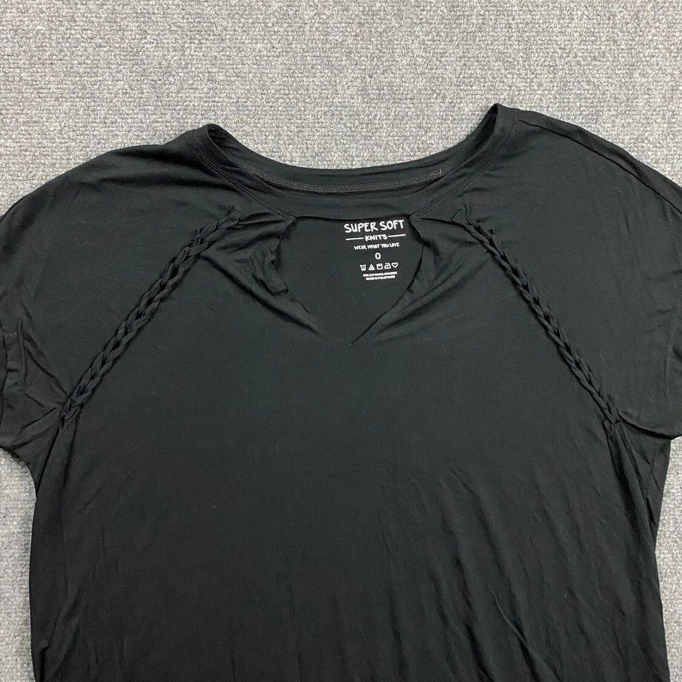 Torrid Torrid Top Womens Size 0 Black Knits Half Sleeve Rayon NWT Size XS / US 0-2 / IT 36-38 - 2 Thumbnail