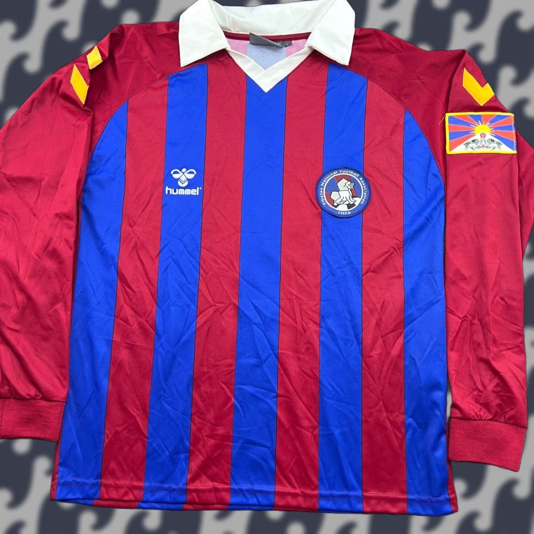 Hummel Tibet 2001 Home Mens Football Jersey Large Hummel Long Sleeves Adult Shirt Size US M / EU 48-50 / 2 - 1 Thumbnail