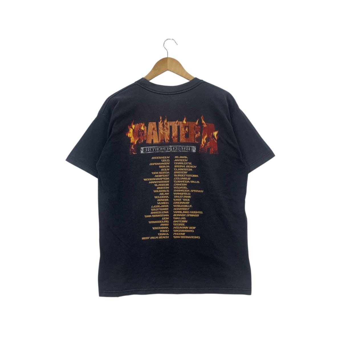 Band Tees Vintage PANTERA REINVENTING THE STEEL Album Tour Tee Shirt Size US L / EU 52-54 / 3 - 6 Thumbnail