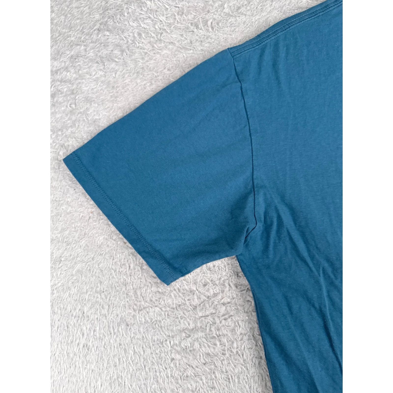 Patagonia Patagonia Shirt Men Medium Blue Short Sleeve Crew Neck 100% Cotton Logo All Seasons Outdoor Mens Size US M / EU 48-50 / 2 - 3 Thumbnail