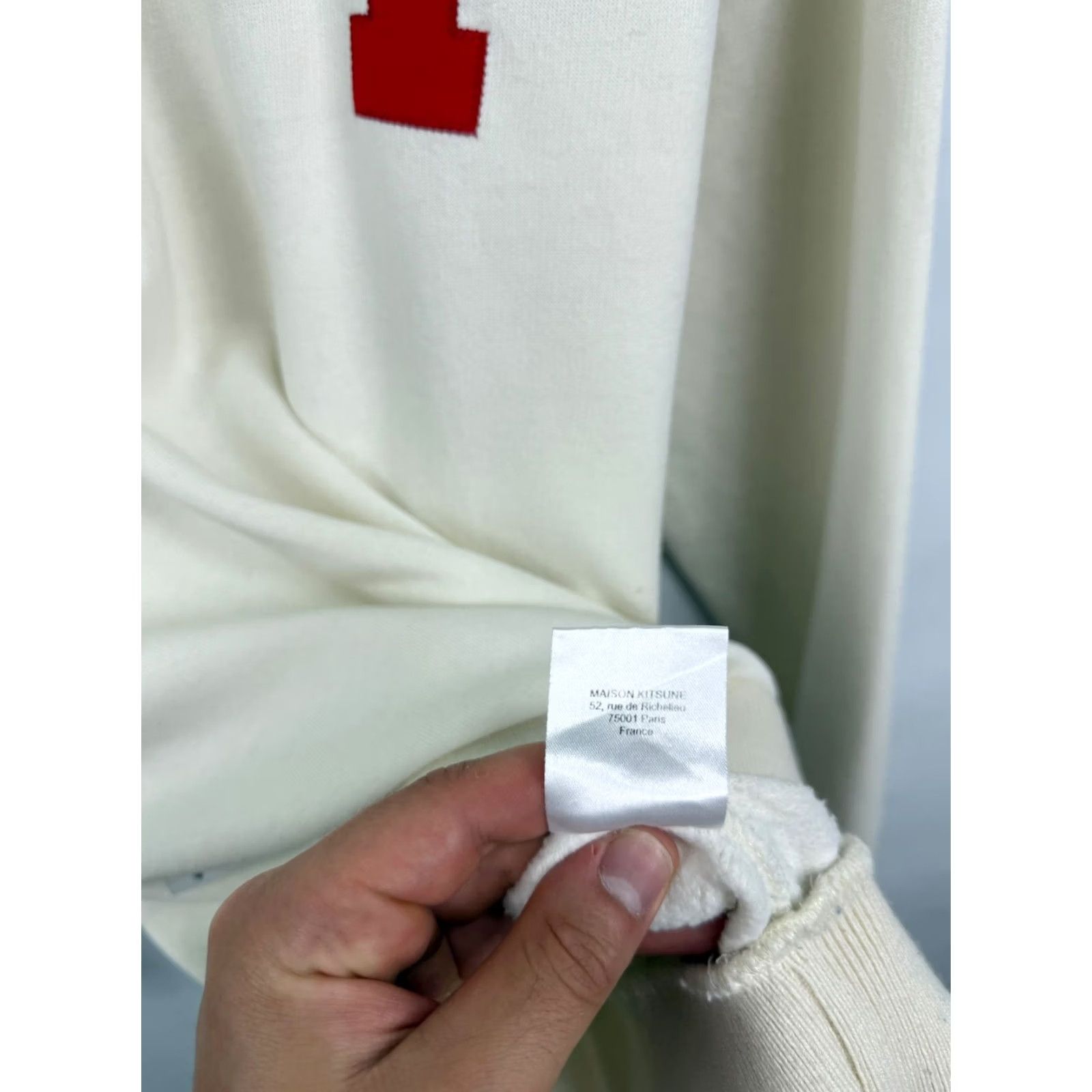 Vintage Maison Kitsune Sweatshirt Paris College Style Beige M Retro Vintage Mens Crew Neck Long Sleeve Size M Adults Oversize Size US M / EU 48-50 / 2 - 8 Thumbnail