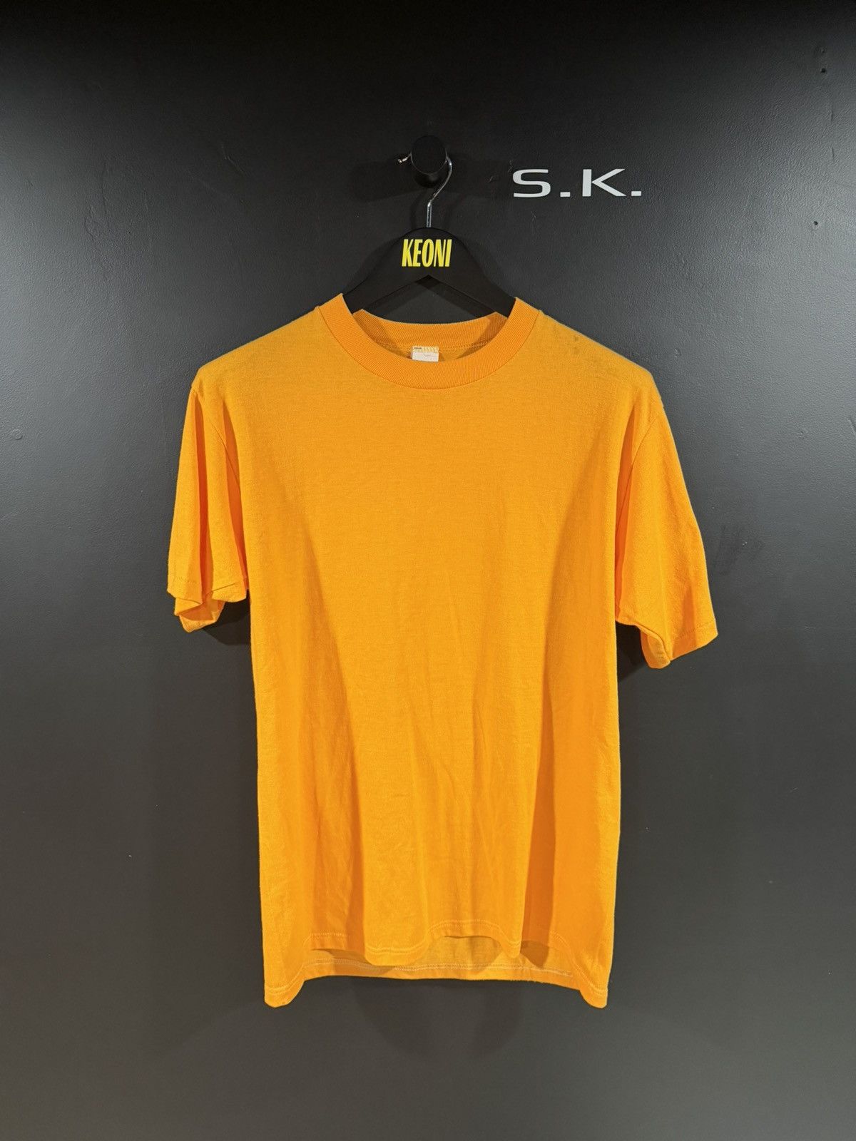 Vintage 1980s Vintage Yellow Blank Single Stitch Grunge Tee L Size US L / EU 52-54 / 3 - 1 Thumbnail